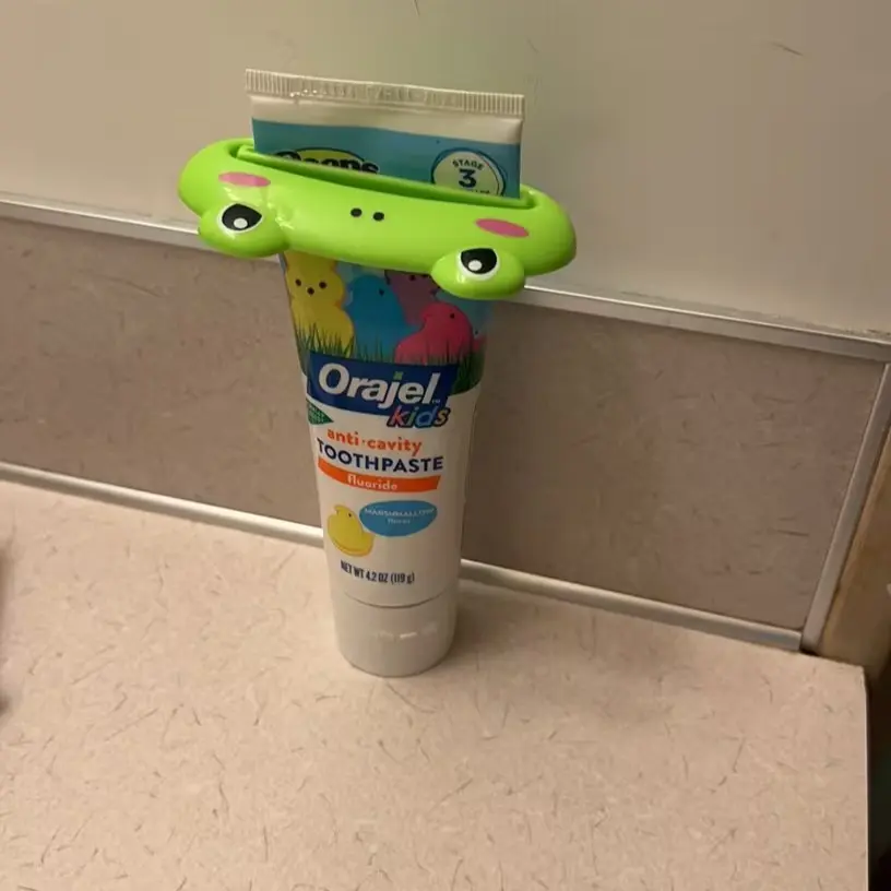 Manual Toothpaste Squeezer, Cute Animal Design, Lightweight, Battery-Free, Easy-To-Use Bathroom Accessory, Durable, Fun Design, Toothpaste Dispenser