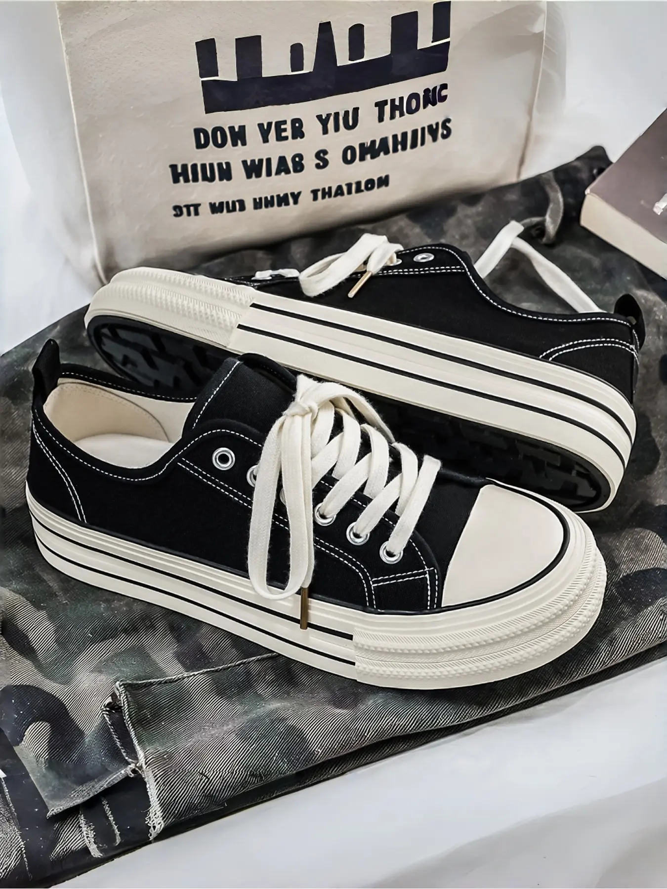 Low-cut canvas shoes men's new black all-match sneakers breathable retro student shoes commuter niche shoes Casual Trainers