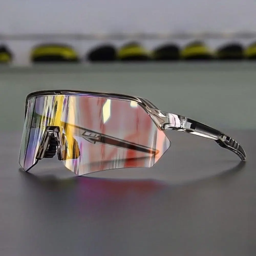 Unisex Sports Glasses with Smart Adaptive Lenses, Trendy & Portable Design with UV400 Protection for Hiking and Outdoor Cycling, Photochromic, Lightweight, Windproof, All-Day Wear, Block Glare, Uv400 Sun Protection, Fashion Sports Sunglasses, Sports Eyegl