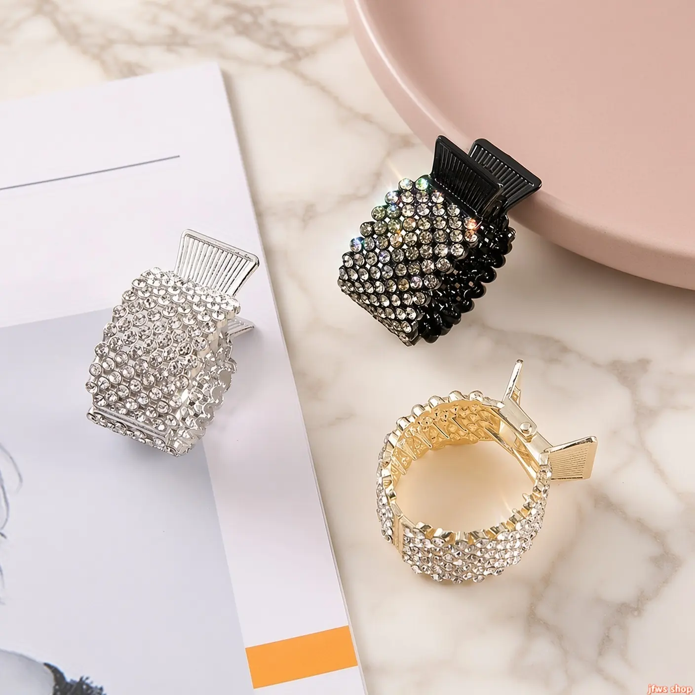Elegant Rhinestone Round Hair Clip, Alloy Metal Ponytail Claw for Women – French Coquette Hair Accessory, Strong Hold for Thick & Thin Hair, Cute Aesthetic Hair Jewelry tiktokshopbacktoschool
