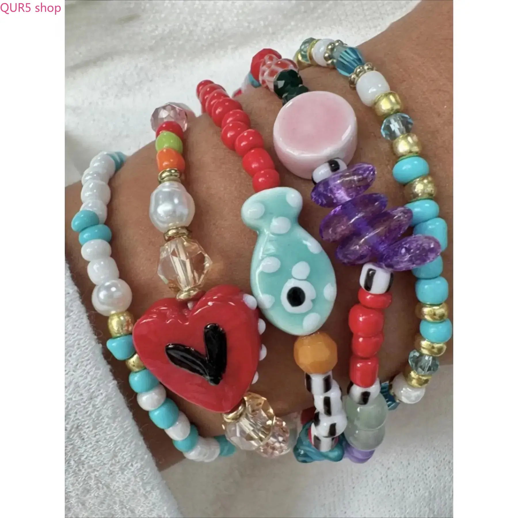 5-Piece Bohemian Bracelet Set for Women, Handmade Ceramic Fish & Heart Bead Stackable Bangles, Minimal Plain Casual Style, Random Assorted Colors, Lightweight Fashion Stack Bracelets, Perfect Daily Outfit & Vacation Beach Matching Jewelry