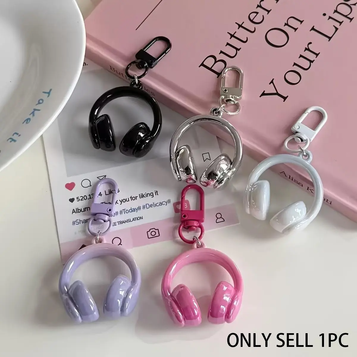 [Cool 3D Headphone Keychain] 1/20pcs Three-dimensional Headphone Keychain | Minimalist Cool and Elegant Creative Cold-Dark Style Schoolbag Pendant, Minimalist Design Keychain