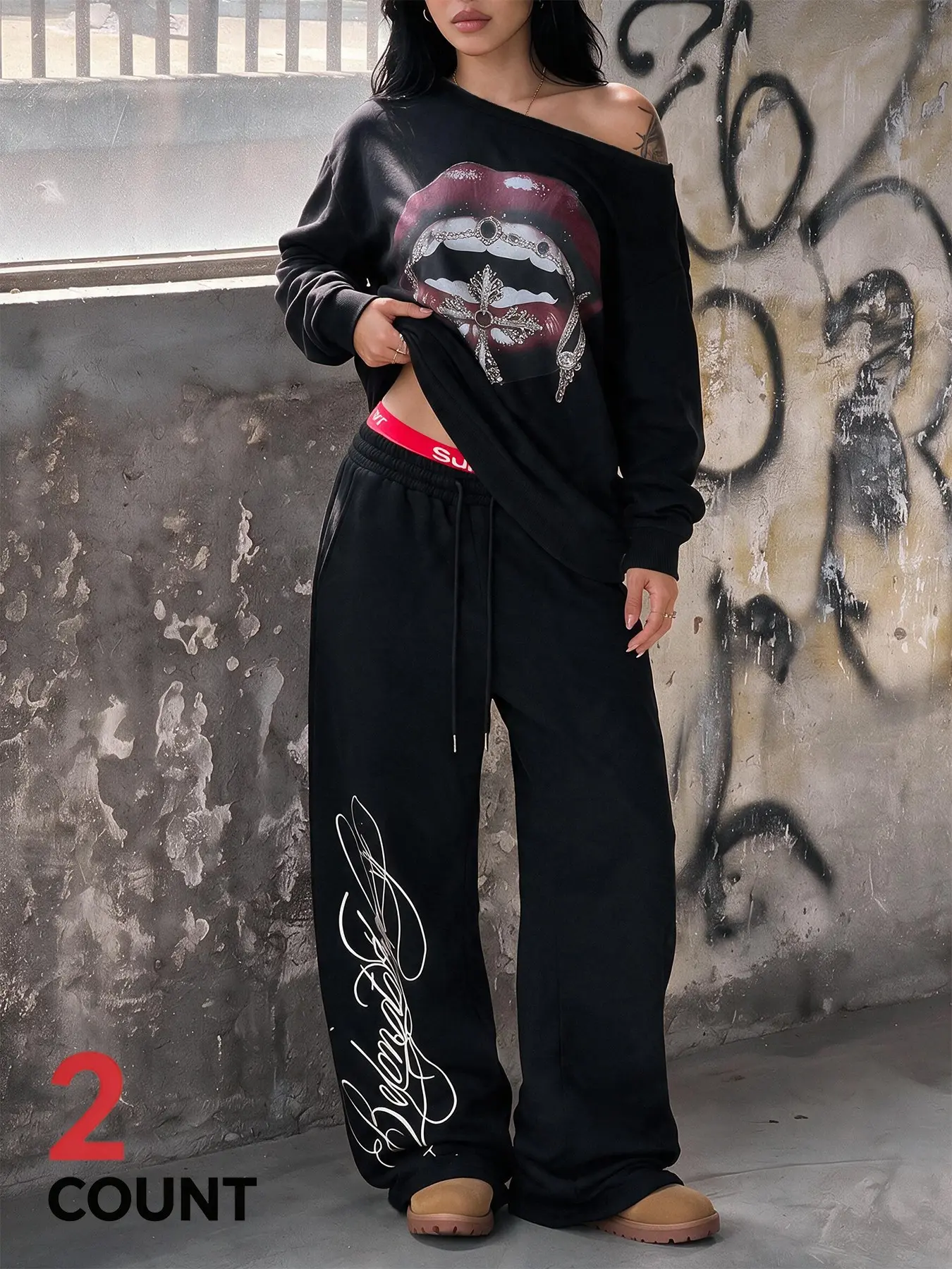 2‑Piece Set Women's Rhinestone Lip Print Off‑shoulder Top & Cursive Letter Print Wide‑leg Sweatpants, American Street Cool Casual Outfit