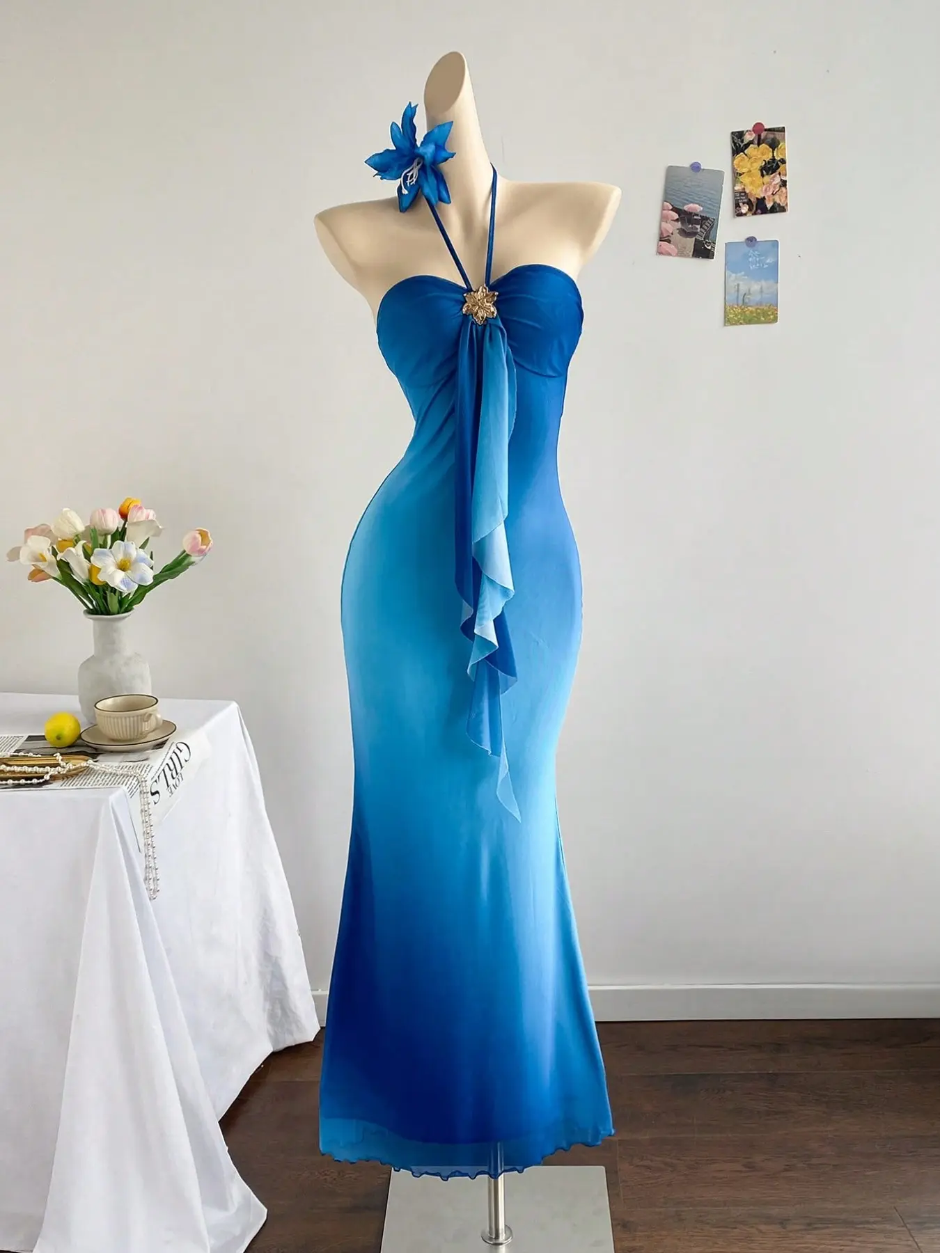 Women's Halter Neck Strap Mermaid Maxi Dress, Coquette Romantic Chic Chiffon Lightweight Formal Gown, Elegant for Wedding Guest & Vacation