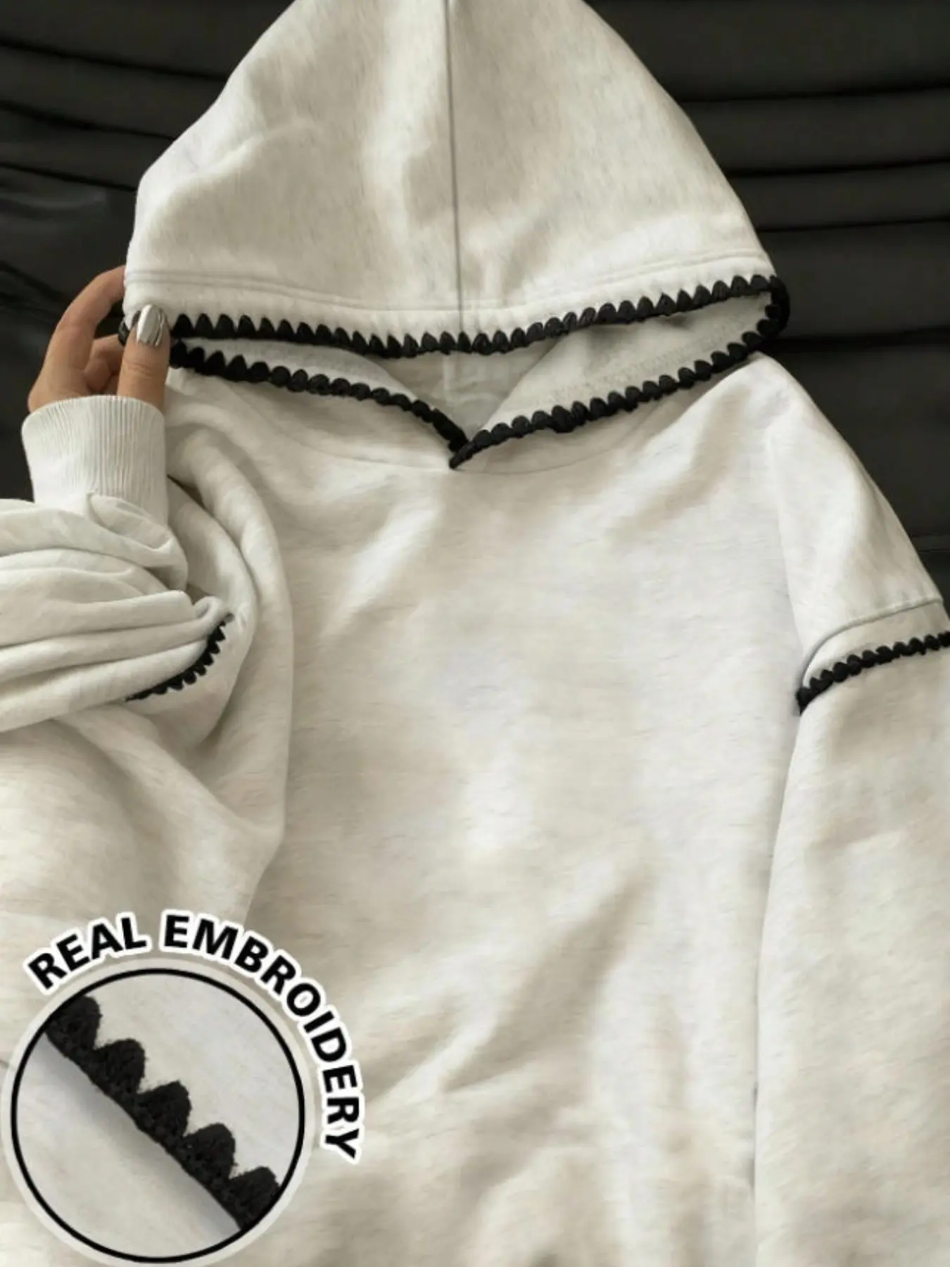 Women's Loose Round Neck Long Sleeve Hooded Pullover, White And Black Lace Contrast, Oversized Hoodie Preppy Scallop Embroidered Sweatshirt Autumn Casual Streetwear Style, School Daily Back-To-School Top