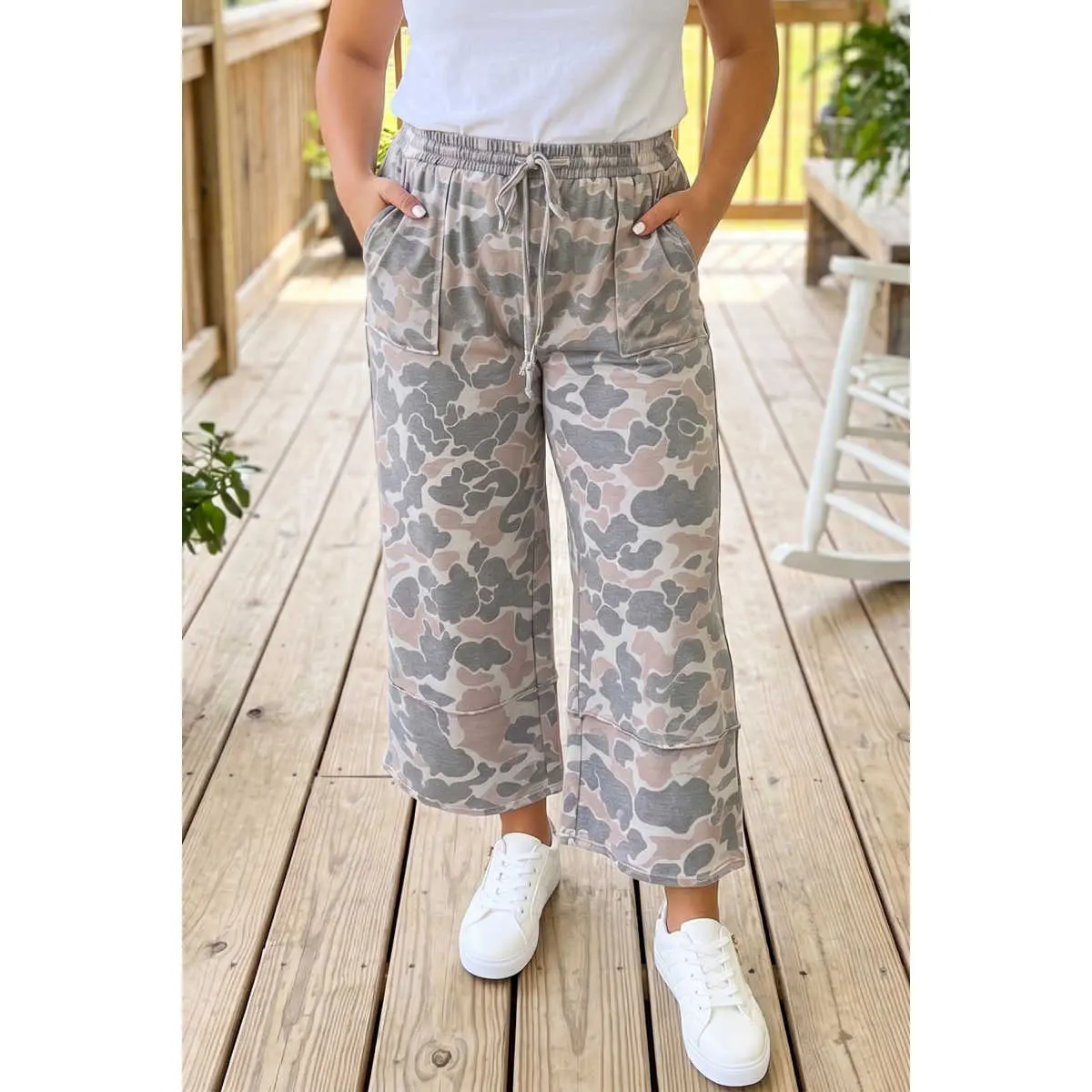 Women's Plus Size Camouflage Print Bottoms - Casual Pants with Patch Pockets, Comfortable Ankle-Length Fit for Everyday Women's Clothing, Pants For Women