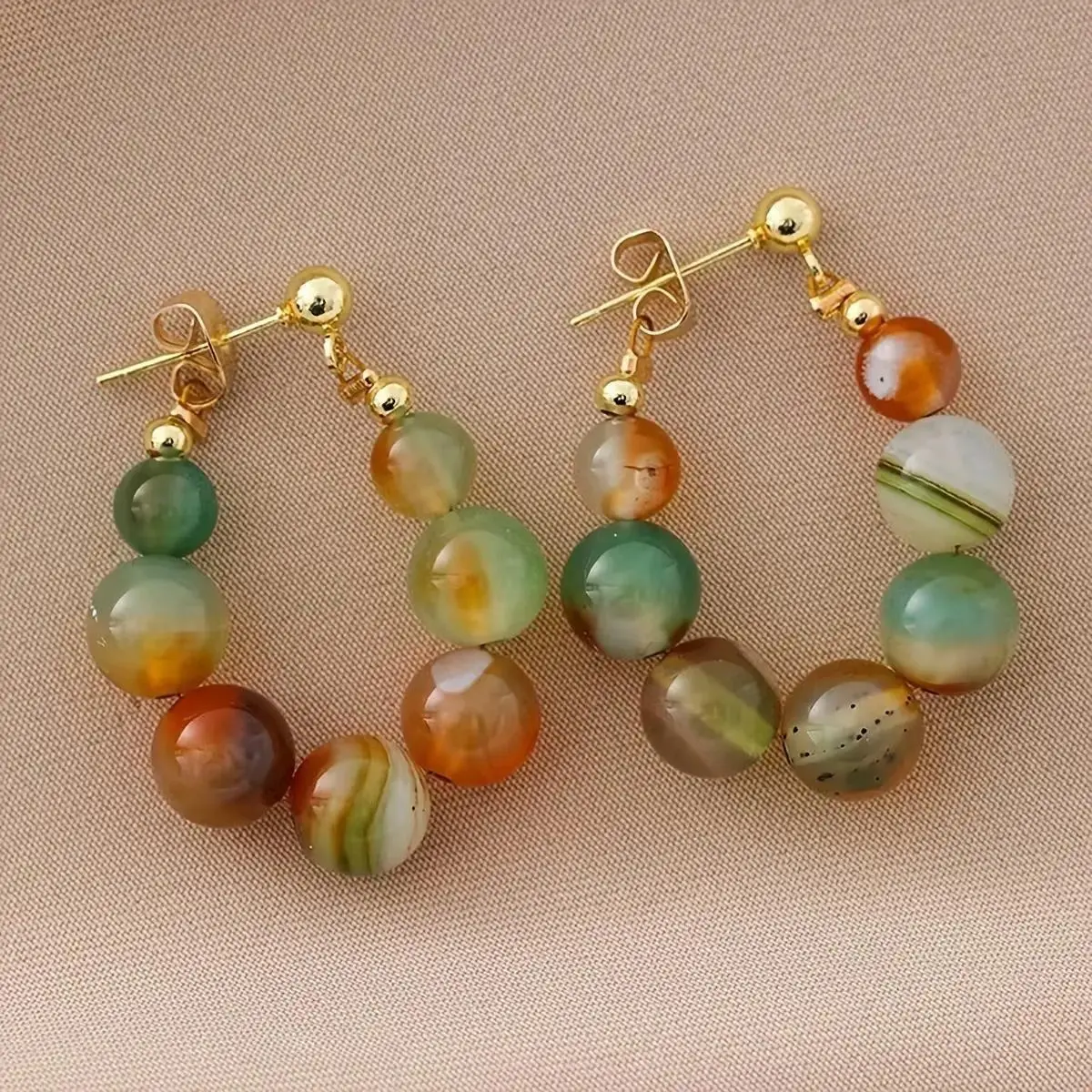 Multi-Color Agate Drop Earrings for Women, Handcrafted Bohemian Retro Dangle Design, Lightweight for Festivals & Dates, Unique Gifts, Parties, Female, Adults, Anyone Who Loves Artistic Jewelry, Boho X Retro X Artistic Vibe, Comfortable, One‑Of‑A‑Kind Pair