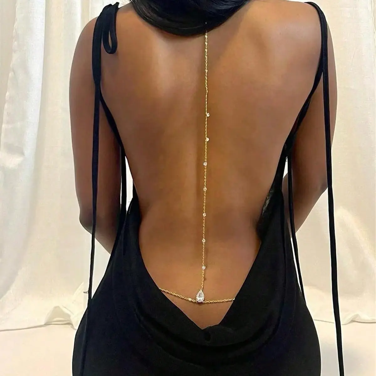 Women's A08 Gold Pearl Back-Buckle Long Chain Necklace, Exquisite Female Body Jewelry, Elegant Strapless Dress Accessory for Dance Parties, Anniversaries, Back Chain