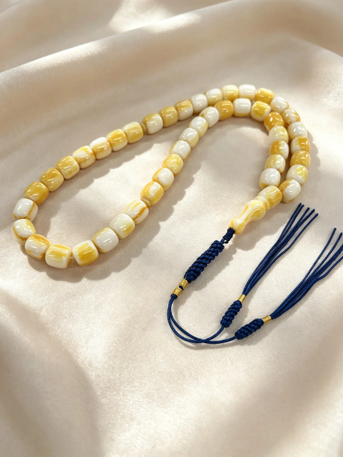 Ramadan Prayer Beads, 33 Bucket Resin Beads tasbih, 10x10mm, Cream Yellow Gradient Texture, Hand-Woven Navy Blue Tassel, Lightweight For Daily Prayer, Ideal for Daily Prayers, ideal graduation Ramadan birthday misbaha gift