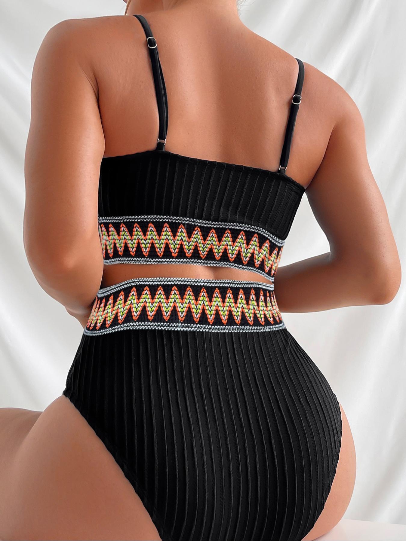 Two-Piece Set Women's Sexy Textured Contrast Chevron Tape Swimsuit Set, Summer Clothes Women, Ribbed Bikini Top & High Waisted Swimwear, Summer Outfits 2024, Women's Swimsuit for Beach Vacation Holiday