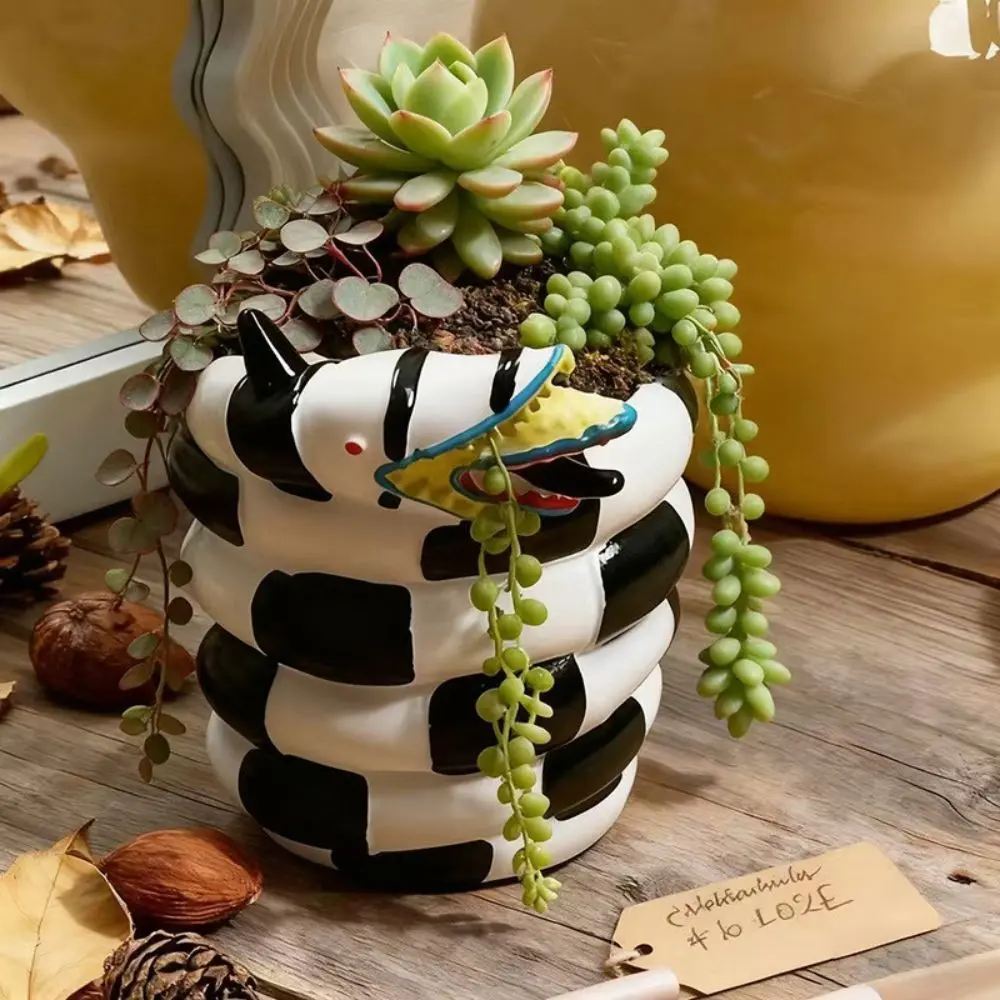 Snake Resin Plant Pot, Creative DIY Style Decorative Planter, Indoor Outdoor Use, Perfect for Bonsai and Home Plants