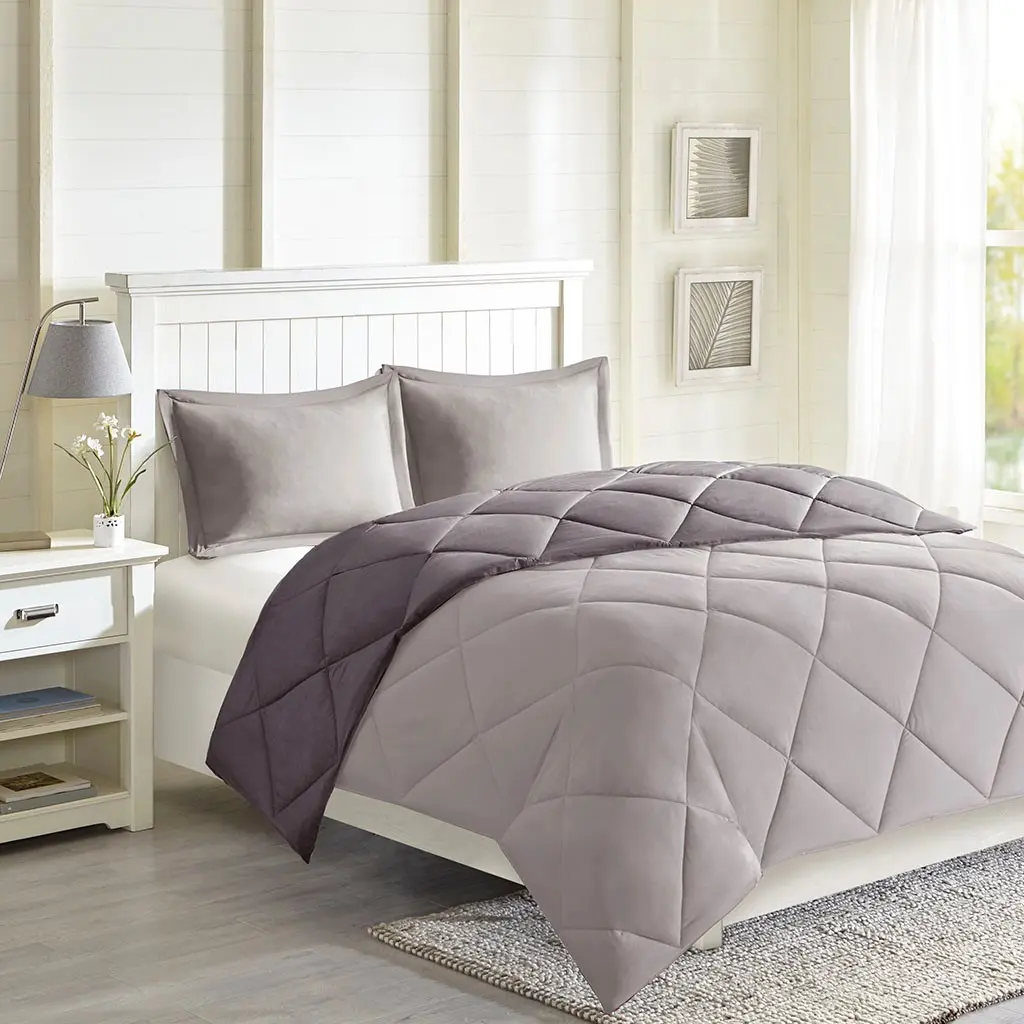 Nokaa King Size Down Alternative Comforter Set with 2 Shams – Reversible Diamond Quilting, 3M Scotchgard Stain Release, Hypoallergenic Antimicrobial Polyester, OEKO-TEX Certified, Machine Washable, Grey