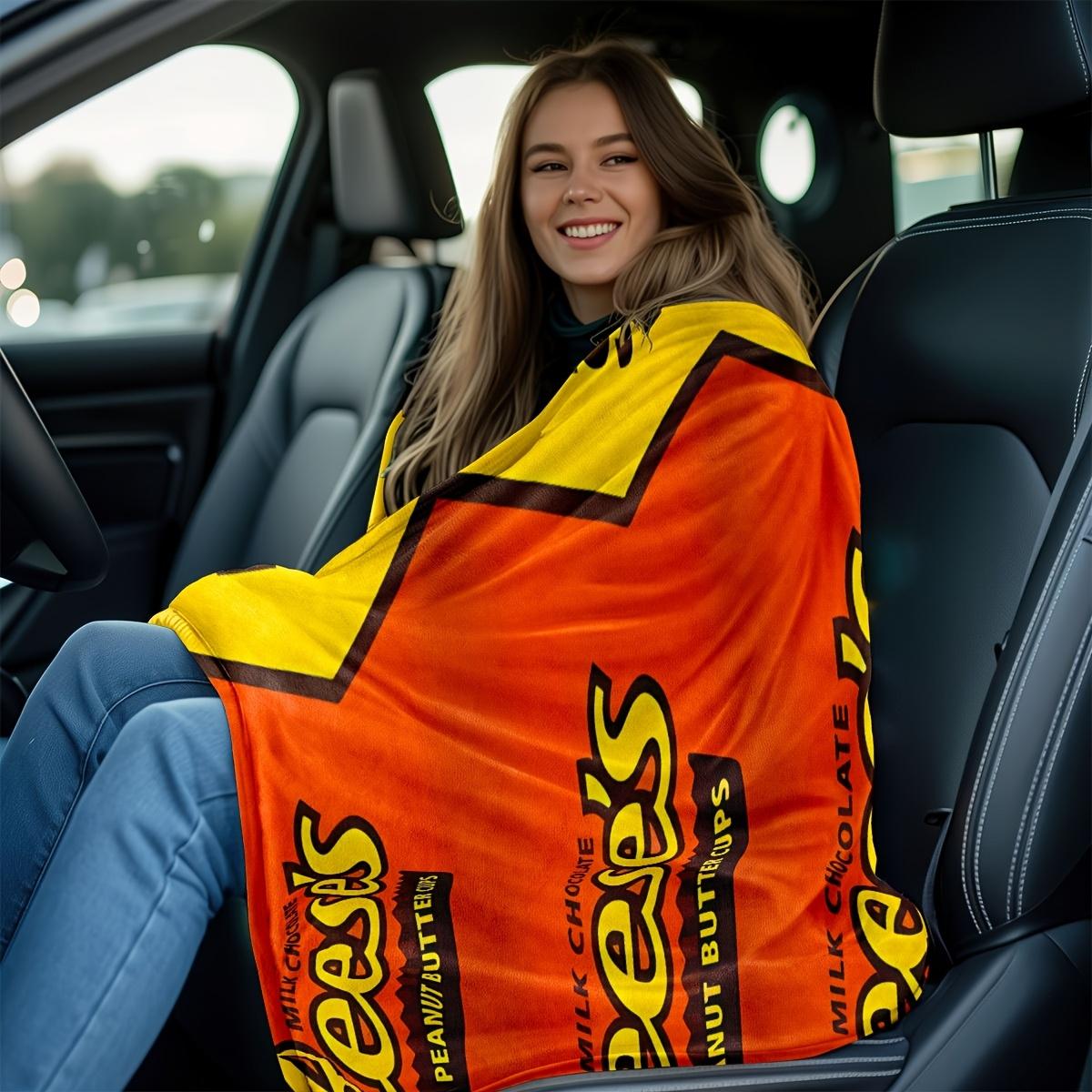 Reese'S Peanut Butter Cups Flannel Throw Blanket - Contemporary Style, Soft And Cozy, All-Season Multipurpose, Machine Washable, Digital Print, 200-250Gsm, Ideal for Sofa, Bed, Office, Camping, Travel - Great Gift for All Occasions