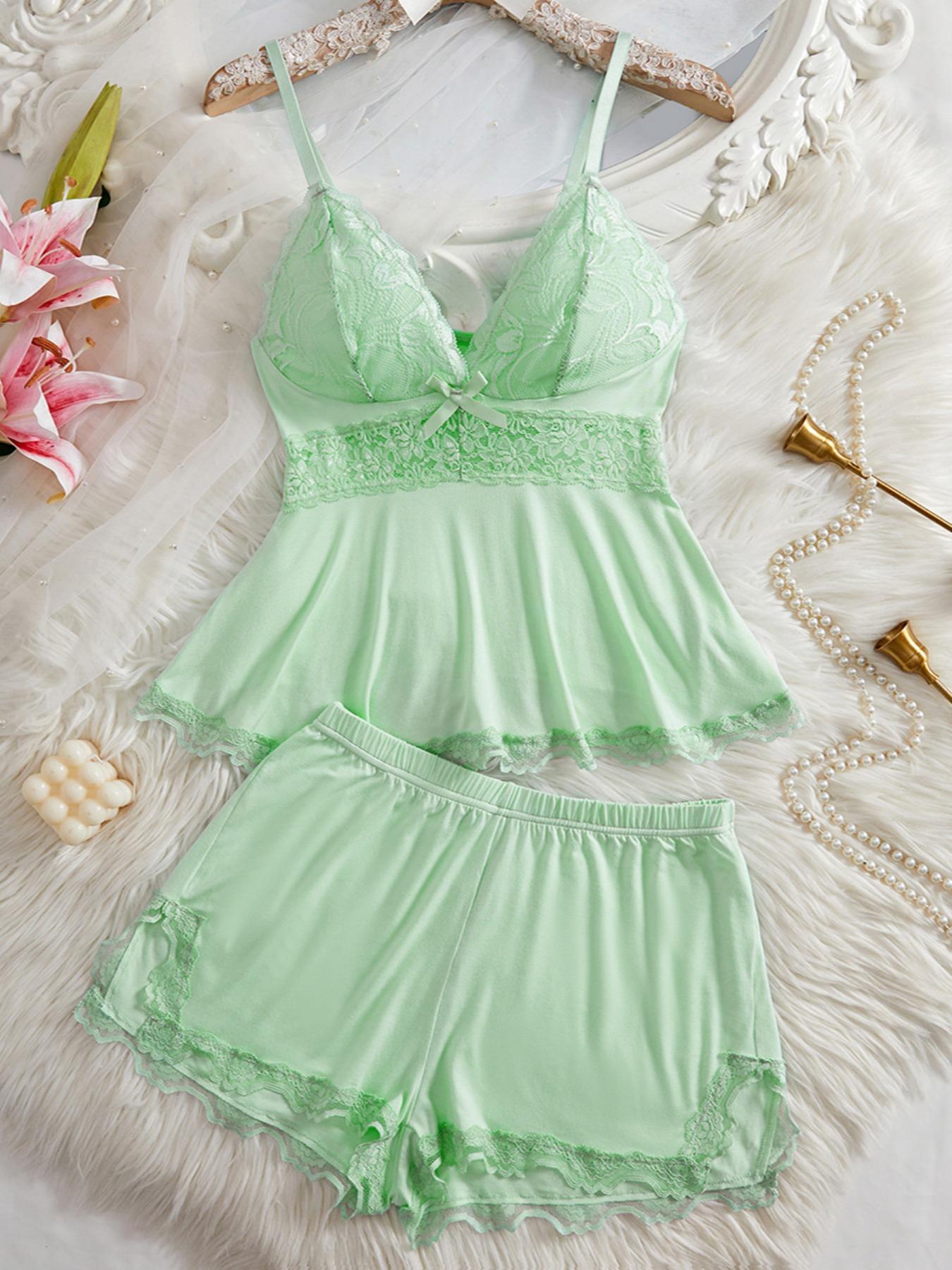 Women's Plain Lace Patchwork Cami Top with Bow & Shorts PJ Set, Adjustable Spaghetti Strap Camisole & Elastic Waist Shorts, Ladies Sleepwear for All Seasons