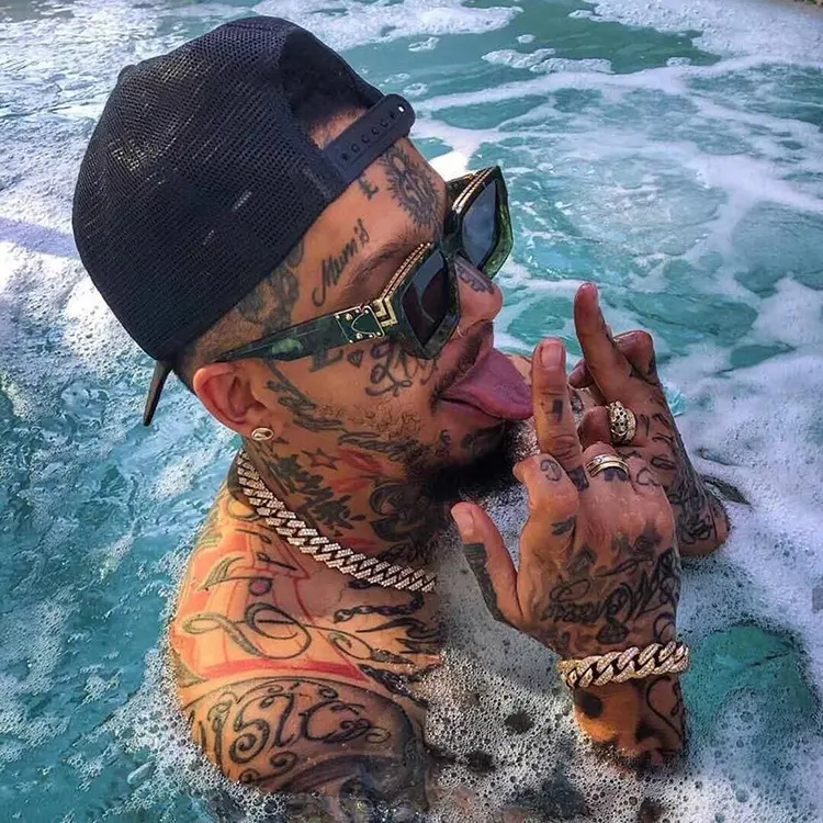 Sunglasses for Men, Trendy Styling Box-Shape with Gold Metal Frame, Celebrity-Inspired Men's Accessories, Father's Day Gifts, Gold Metal Sunnies, Trendy Styling Sunglasses, Mens Gifts, Stylish Accessories, Gifts For Boyfriend