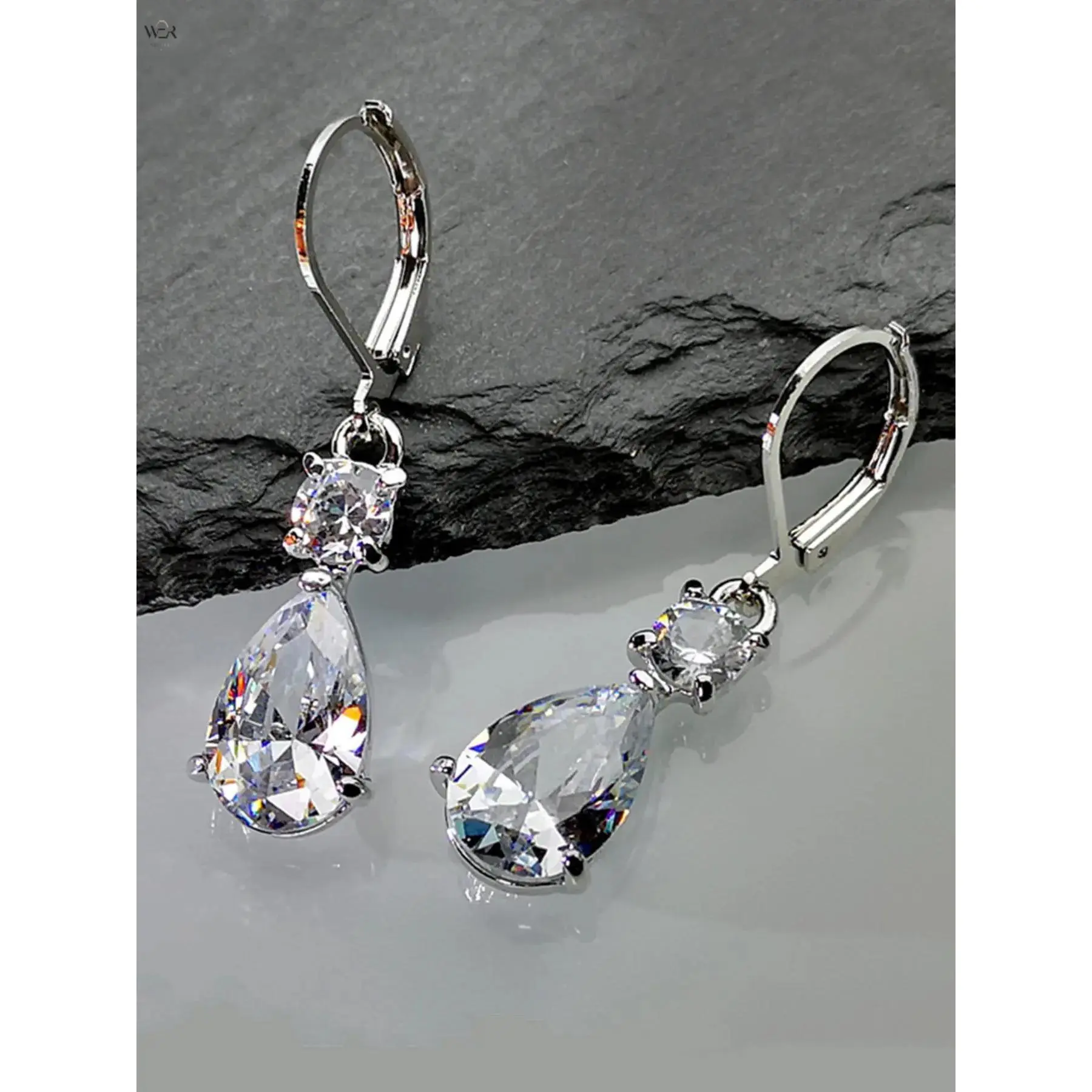 Women's 5g Silver-Plated Pear Teardrop Cubic Zirconia Anti-Fall Lever-Back Drop Earrings - 0.9cm-3.6cm Double Crystals, Anti-Tarnish, Elegant Reflective Design, Daily & Formal Look Jewelry, Birthday Gift for Adults