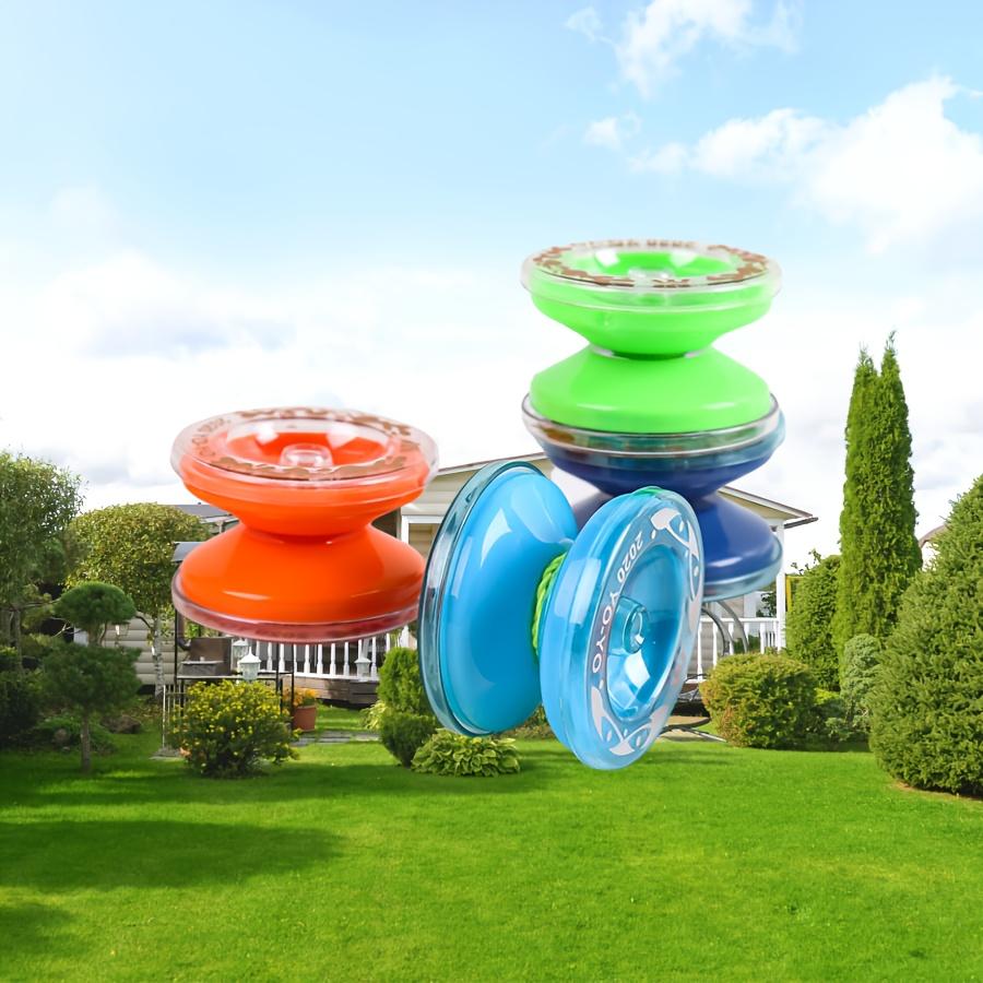 Pack of 3 Yo-Yo Yo-Yo - Vibrant red and green colors, durable plastic material, ideal gift for outdoor play. Colorful Yo-Yo Yo-Yo |           Durable Plastic Yo-Yo Yo-Yo