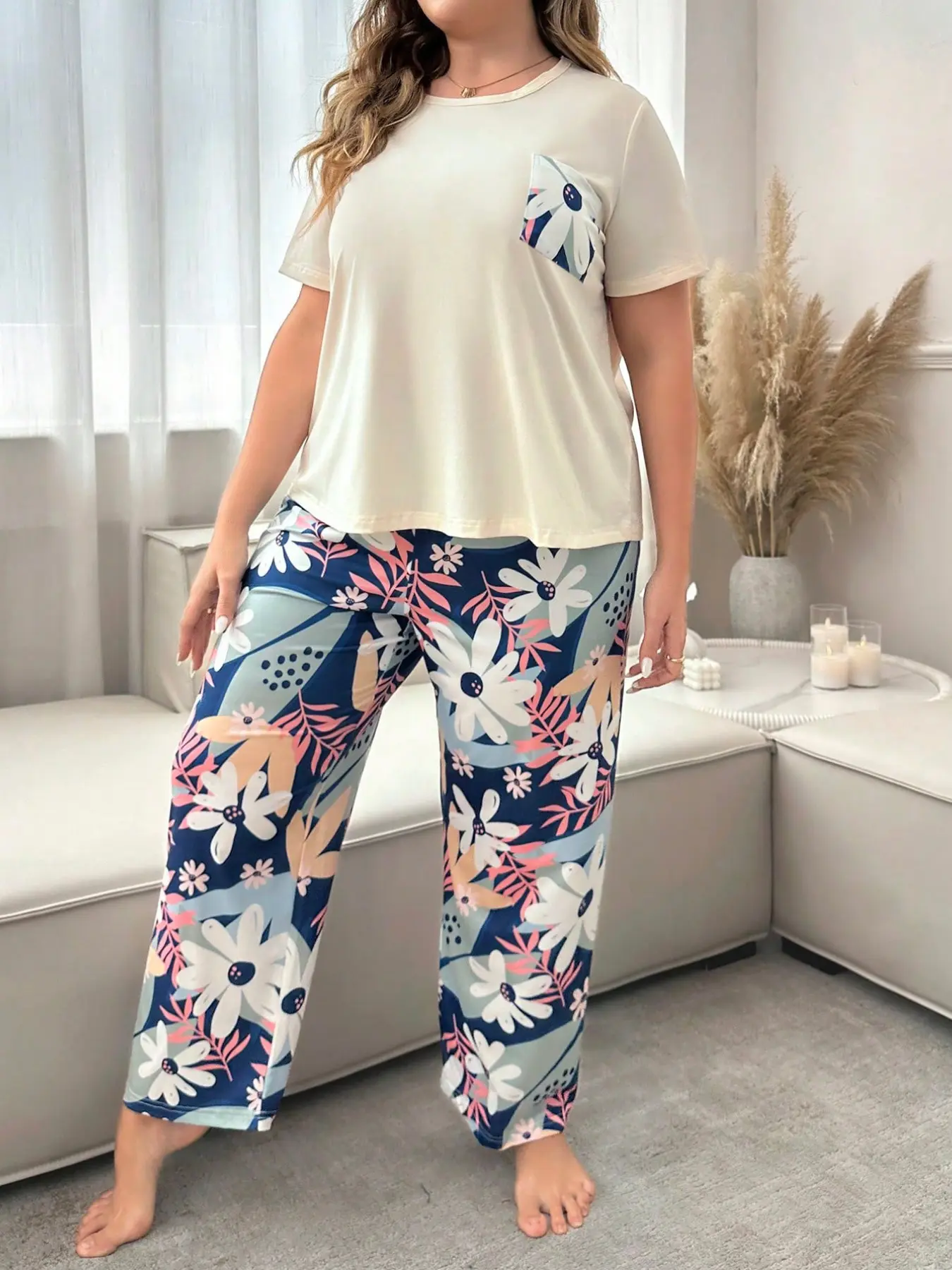 Plus Size Women's Short Sleeve Sleepwear Set, Fresh Daisy Print Long Pants, Loose Fit Casual Pajamas Two Piece Set, Comfortable Home Wear