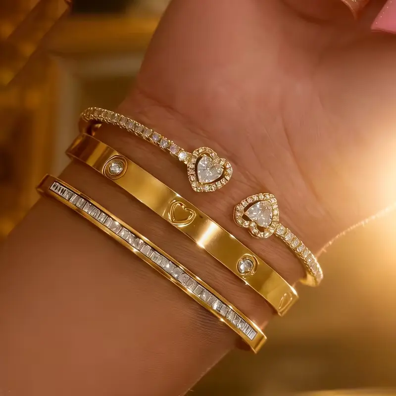 3pc Stainless Steel Bangle Bracelet Set for Women, 18K Gold Plated Heart Rhinestone Cuff with Copper Inlay – Ideal Gift for Mother's Day, Valentine's Day, Birthday, Anniversary, Christmas & Daily Wear