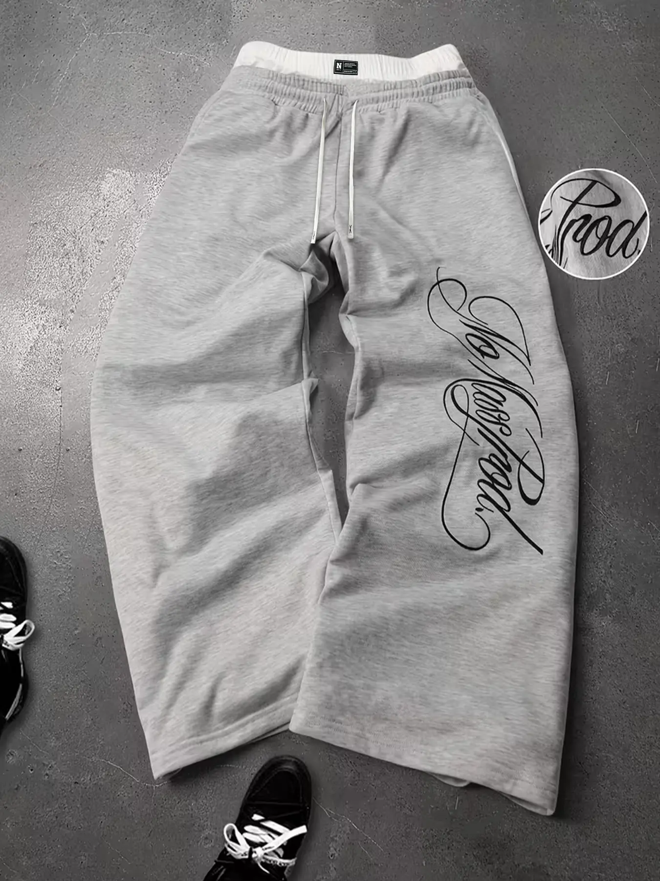 Men's Vintage Script Print Wide Leg Sweatpants, Double Layer Fake Two-Piece Waist, Loose Fit Drop Hem Sports Long Pants, Streetwear Casual