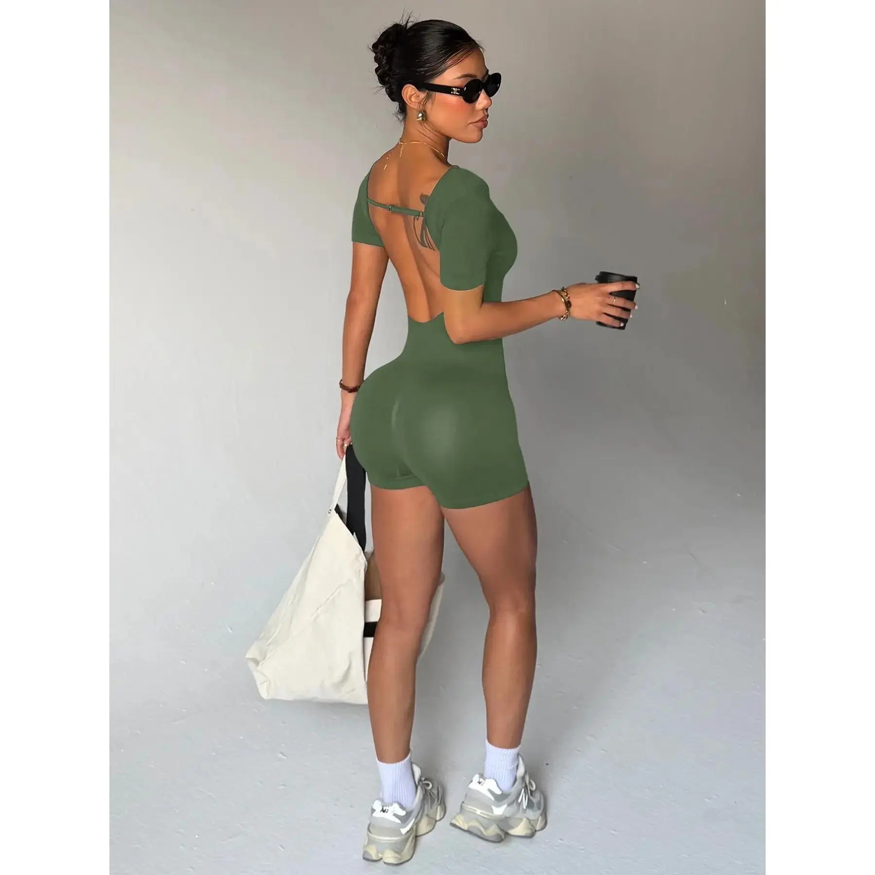 Seamless Ribbed Workout Romper, Backless Open-Back Square Neck Short Sleeve Yoga Bodysuit, Tummy Control Butt Lifting Gym Outfit, High Waisted Jumpsuits for Women, Sporty Jumpsuit, Stretch Jumpsuit, Athletic Jumpsuit