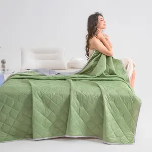 Summer for Hot Sleepers and Night Sweats, Soft Throw Blanket for All-Season Machine Washable and Easy to Care Comforter(B,100 * 150cm/39 * 59")