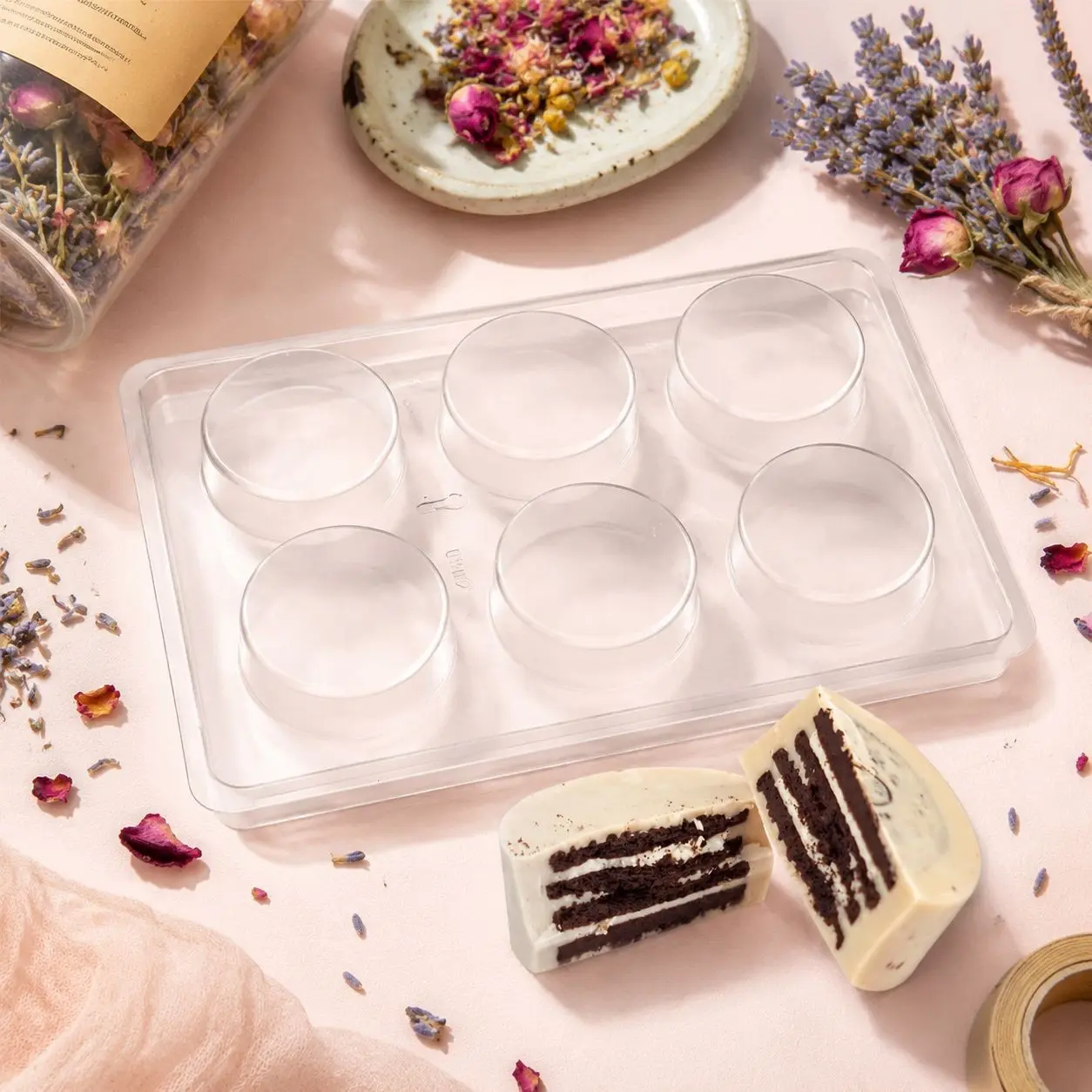 Round Chocolate Mold, Ideal for Chocolate Cookies and Cakes, Food-Grade Material, Easy Release, Essential Baking Tool for Enthusiasts