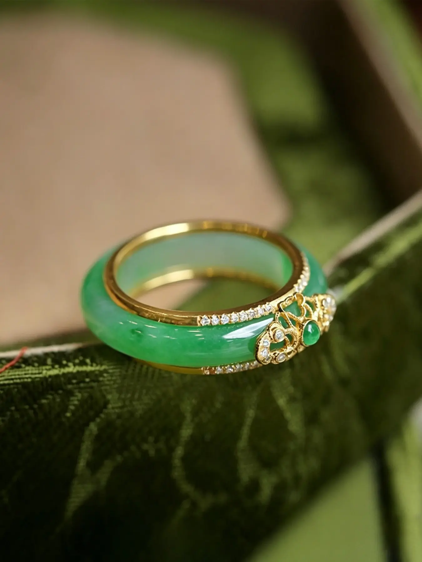 Women's Natural Stone Rings, Elegant Ring, Vintage Jewelry, Boho Jewelry, Fashionable Gifts, Vintage-Style Agate Rings, Lucky Stone Accessories, Amulets