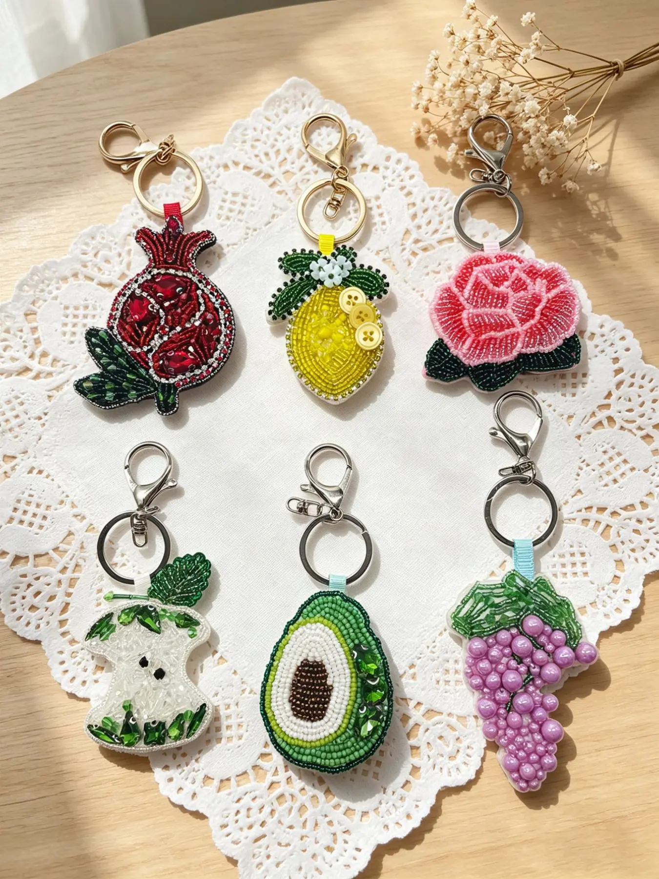 Handmade Beaded Fruit Flower Keychain, Avocado Grape Pomegranate Lemon Rose Apple Pendant, Cute Backpack Charm, Multiple Styles, Keychain for Bags