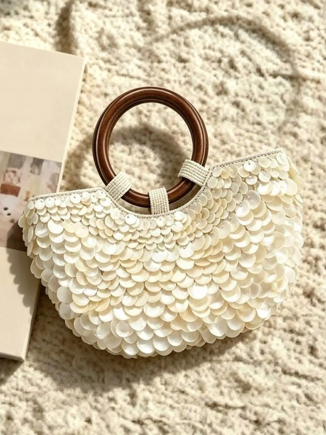 Gentle and elegant artistic style retro sequin handbag, fashionable and fresh atmosphere, practical and versatile handbag, can accommodate mobile phones, tissues, suitable for beach vacations, friend gatherings, Bling Handbag, Shiny Stylish Bag