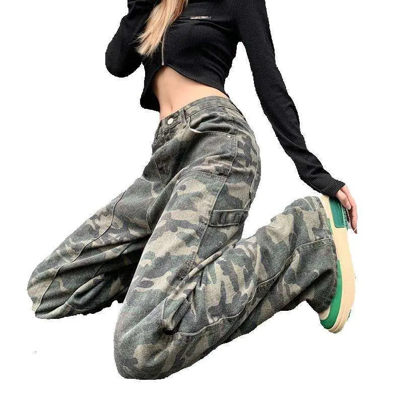 Women's Vintage All Over Mixed Color Print Denim Jeans - Oversized Baggy Wide-Leg Pocket Trousers, Loose-Fitting Button Style, Retro for Year-Round Outdoor Activities, All Over Print
