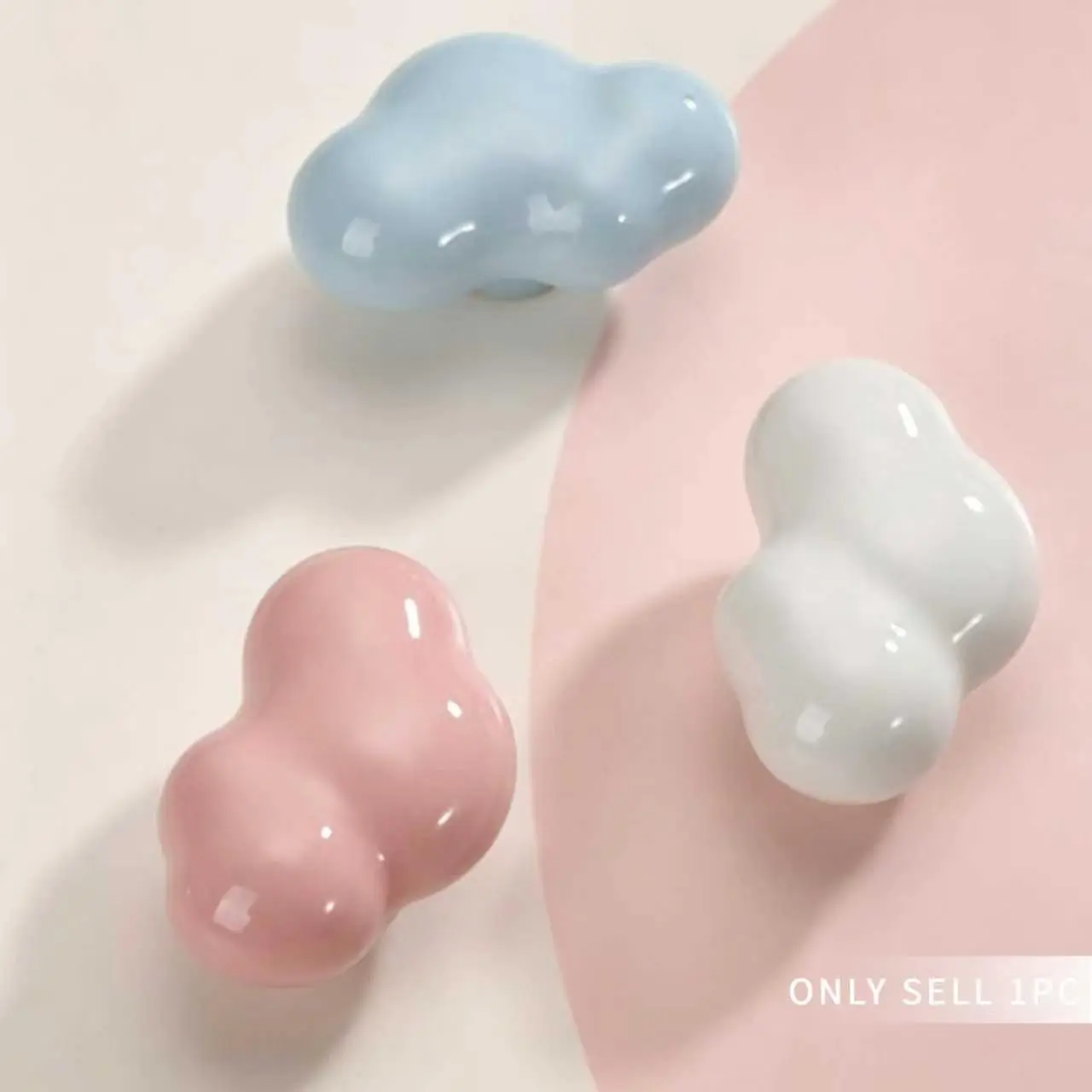 Cute Cartoon Cabinet Handles for Kids' Wardrobe, Cloud Drawer Pulls for Bookshelves, Ceramic Closet Knobs, 1 Pack or 6 Packs