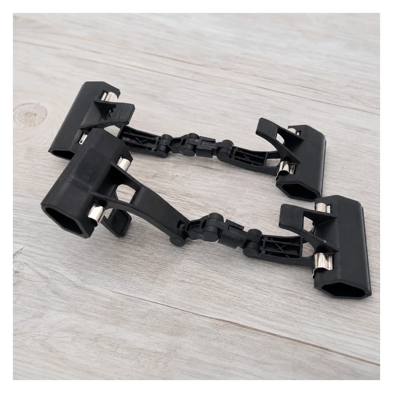 Adjustable Foldable Twistable Double Head Painting Clip and Copy Holder - Easel Accessory, Pack of 2 (Black)Gift