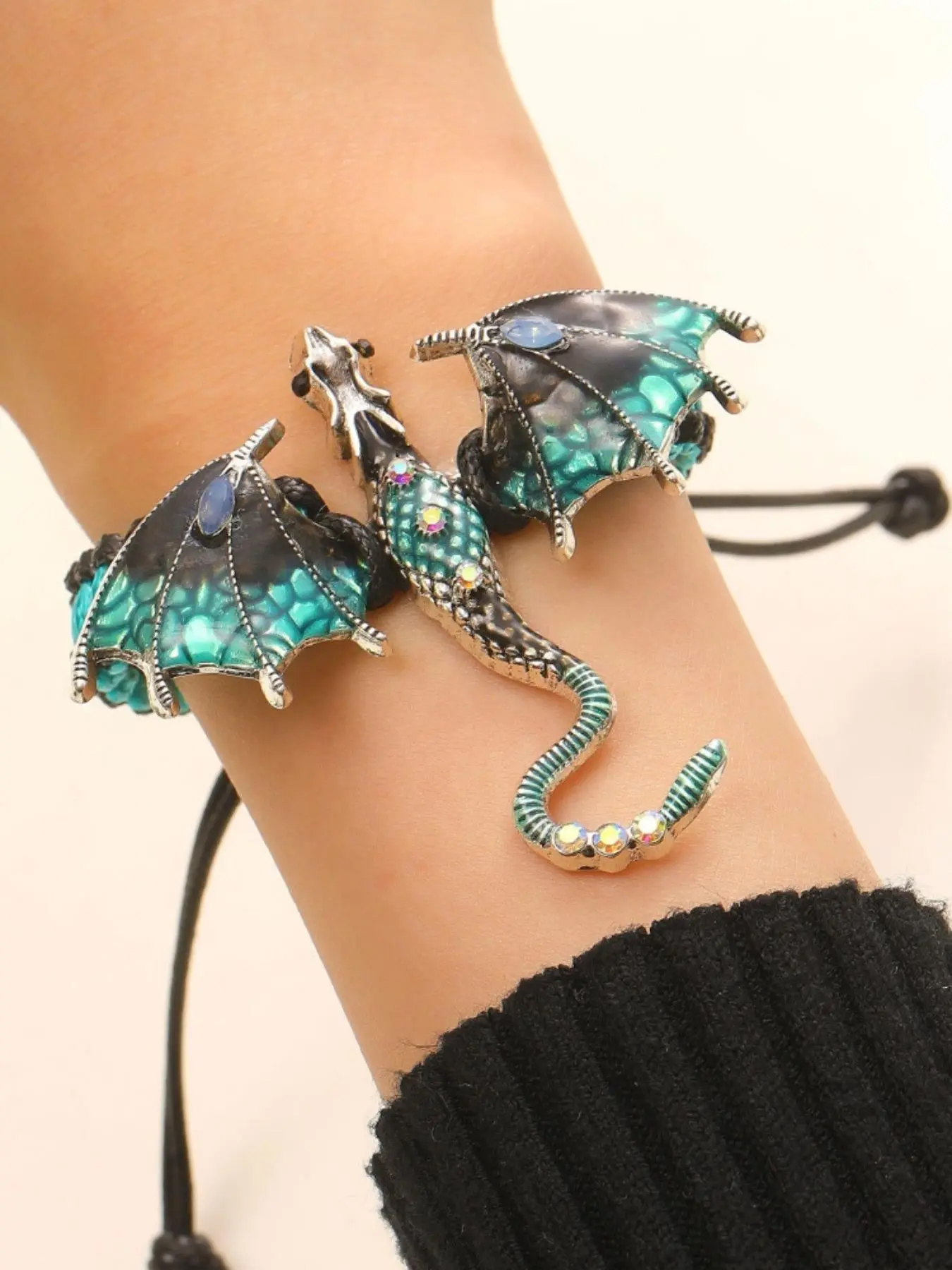 Vintage Fashion Metal Dragon Pendant Bracelet, Adjustable Unisex Streetwear Punk Style Jewelry Accessory, Unique Subculture Design, Perfect Daily Gift, Chain Bracelet, Fashionable Bracelet, Fashionable Jewelry Accessories, Fashion Cool Accessories