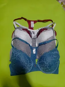 3/4 Pcs Women's Lingerie Underwear, Lace Front Buckle Bra, Underwire Medium Support, Fitted Plain Design, All Seasons Wear, Lined Comfort