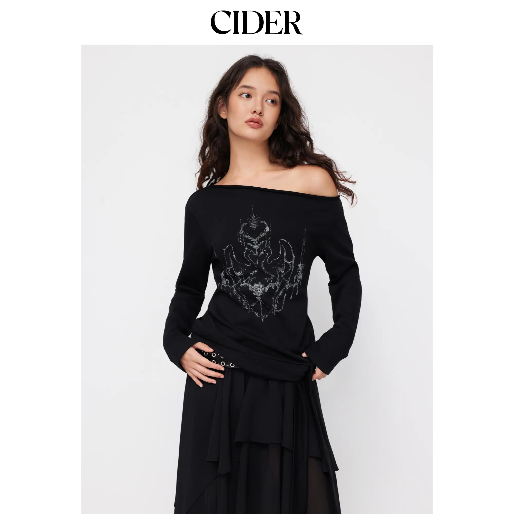 Cider Cotton-blend Abstract Graphic Asymmetrical Neck Long Sleeve Tie Side Oversized Tee SummerFinds
