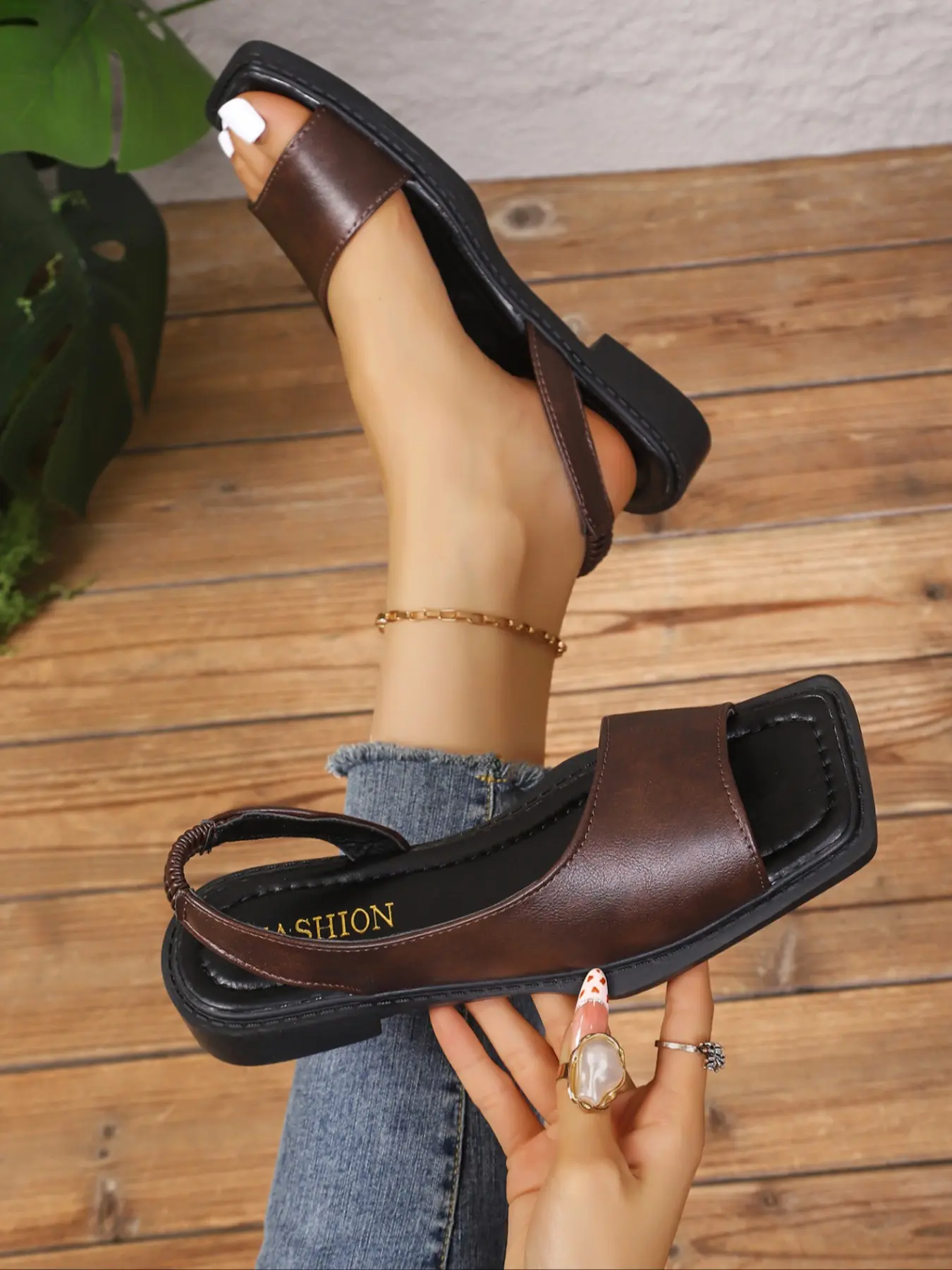 Women's Single Wide Strap Square Toe Elastic Slingback Flat Sandals, Open Toe Slip On Back Strap Mules, Summer Soft Leather Cushioned Insole Daily Footwear, Lightweight Outdoor Beach Slides, Casual Vacation Office Driving Shoes, Casual Trendy Sandals