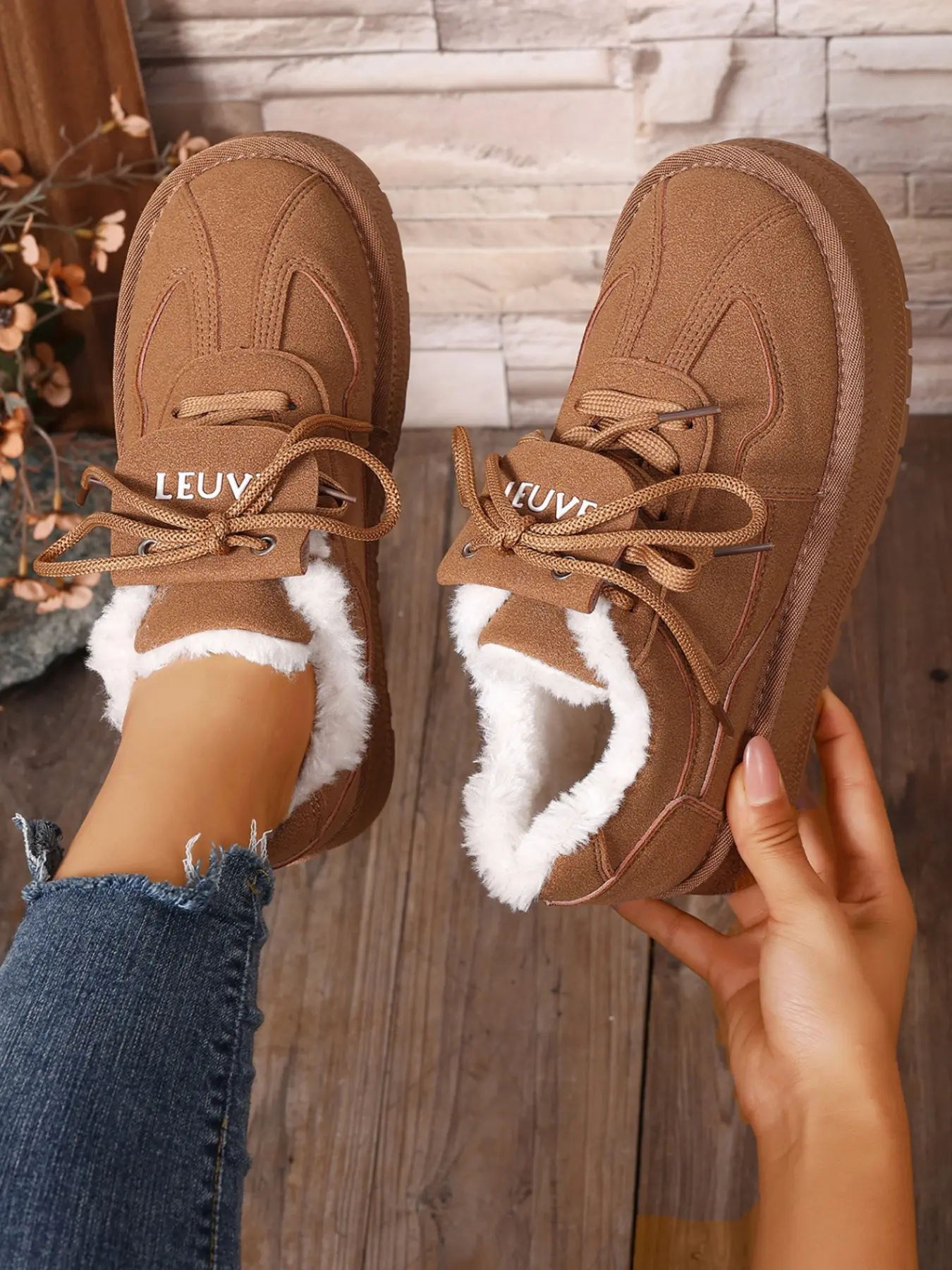 Women's Thick Sole Snow Boots 2026, New Model Faux Lamb Fur Lining, Lace-Up Comfort Warm Winter Shoes, Casual Style