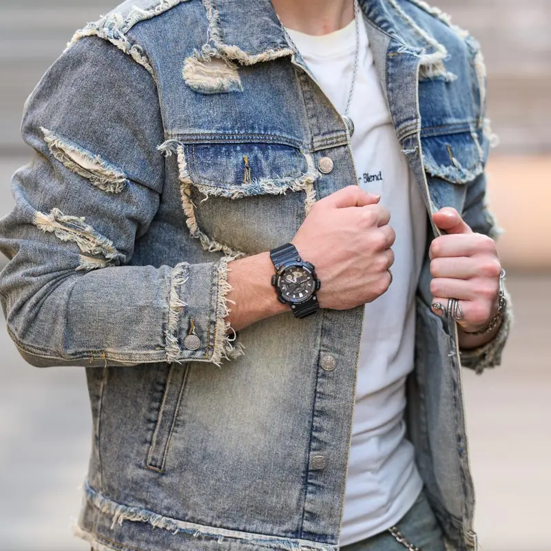 Men's Raw Wash Ripped Denim, Casual Button-Front Design with Pockets and Raw Hem for Daily Wear, Fashionable Menswear for All Seasons, Casual Pocket Outerwear
