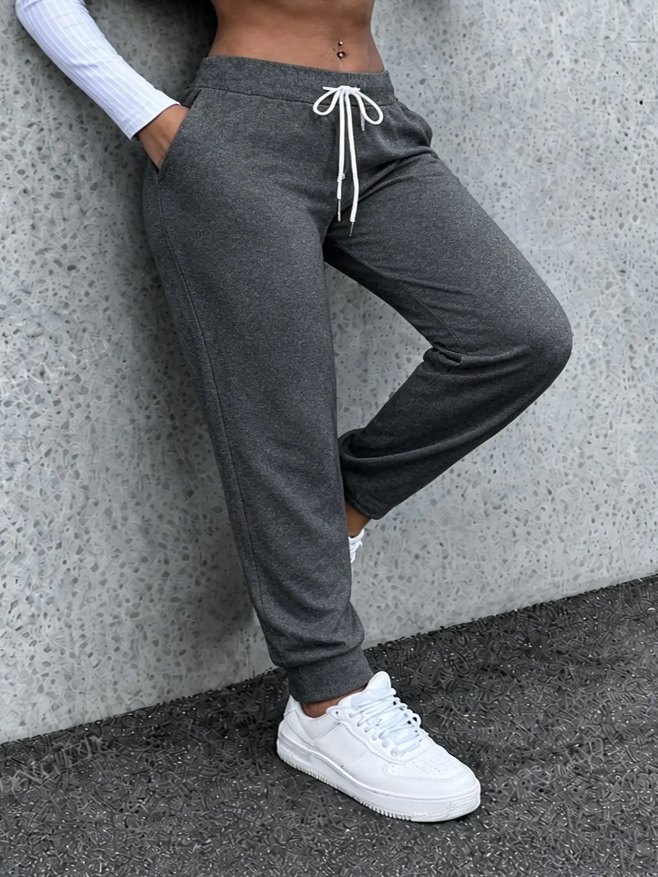 New large-size women's drawstring ankle pants, comfortable, Casual Comfy Trousers, Casual Fitted Trousers. For outdoor leisure, mid-rise, suitable for all seasons, an excellent gift choice