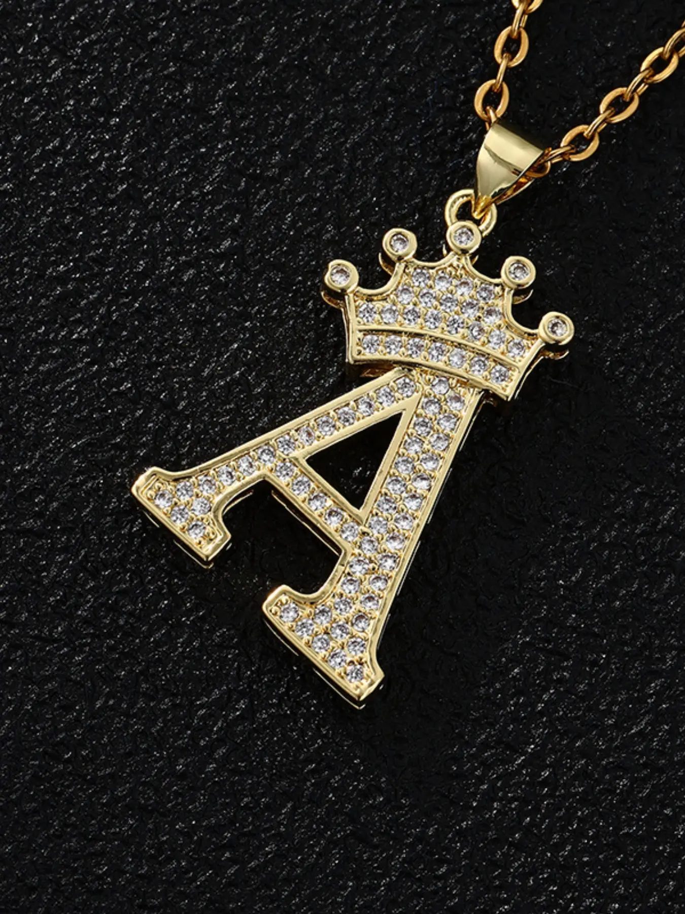 Crown Zircon Pendant Necklace, 26 Letter Design, Initial Pendant Necklaces, Elegant Jewelry for Women, Perfect Valentine's Gift, All-Season Accessory