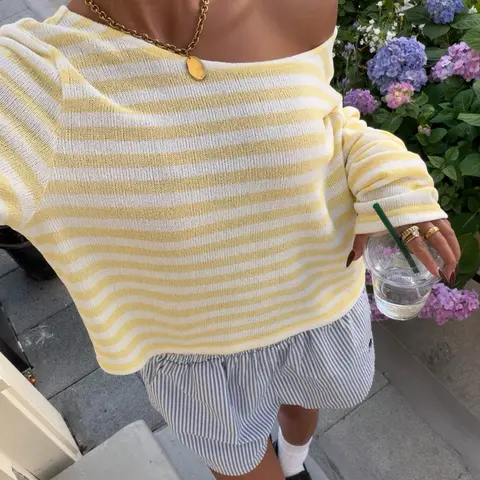 Women's Striped Asymmetrical Neckline Long Sleeve Oversized Baggy Top, Casual Style Knit Top, Soft Comfortable Daily Wear, Y2K Fashion Top for Fall