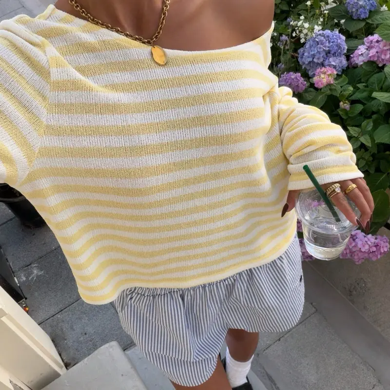 Women's Striped Asymmetrical Neckline Long Sleeve Oversized Baggy Top, Casual Style Knit Top, Soft Comfortable Daily Wear, Y2K Fashion Top for Fall