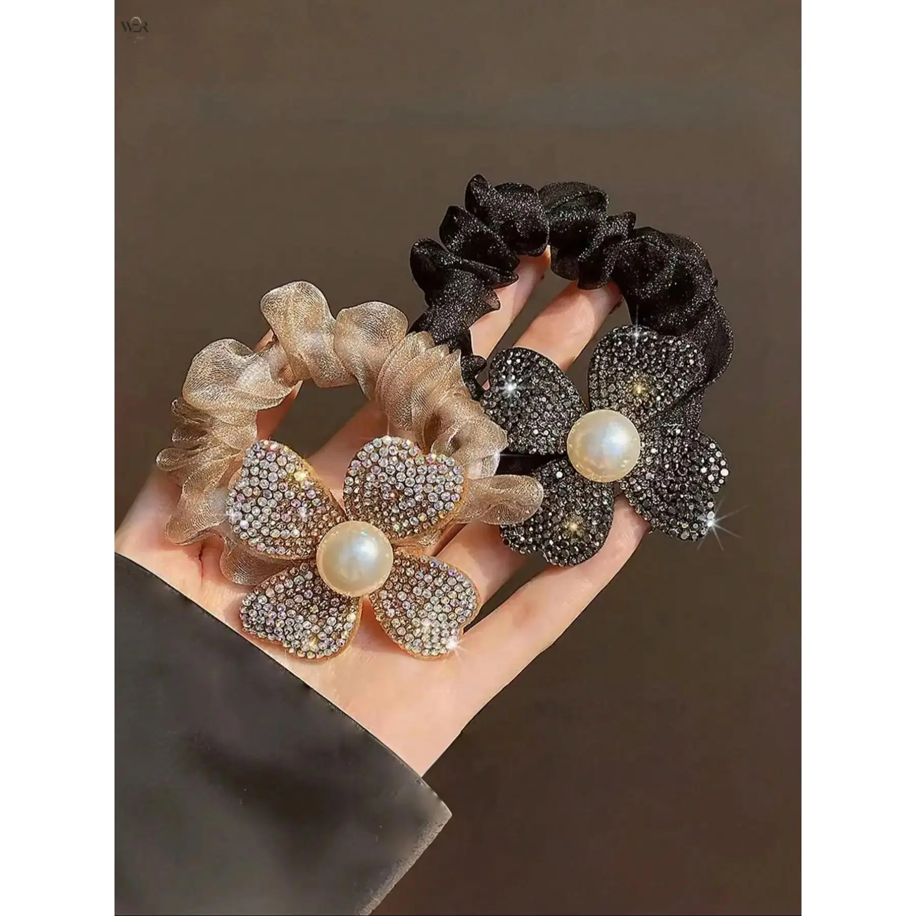 2 Styles Rhinestone Four-Leaf Clover Mesh Scrunchies, Champagne Clear Crystal & Black Diamond Pearl Center Hair Ties 9cm, Sparkly Elegant Ponytail Holders for Daily Formal Looks