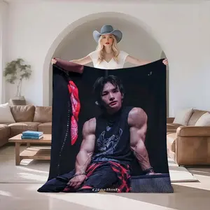 Muscular Man Stage Photo Creative Themed Flannel Blanket - Thickened Ultra-Soft Fabric, 2026 Trendy Item, Warm Winter Bedding, Multi-Functional for Outdoor Travel Camping