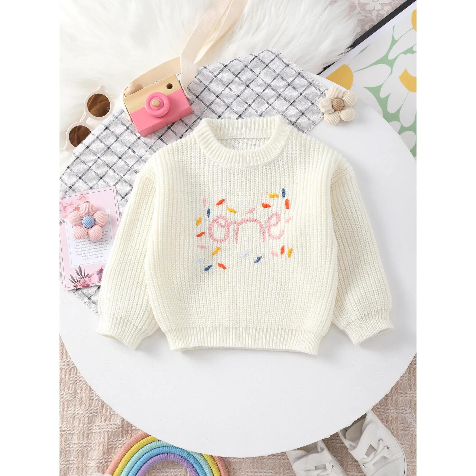 Baby Girls Hand-Embroidered Long Sleeve Pullover Sweater decorated with letter and floral patterns.Light comfy spring autumn kids top, delicate stylish casual knitwear, perfect for daily home wear, strolls and outdoor activities to build lovely looks