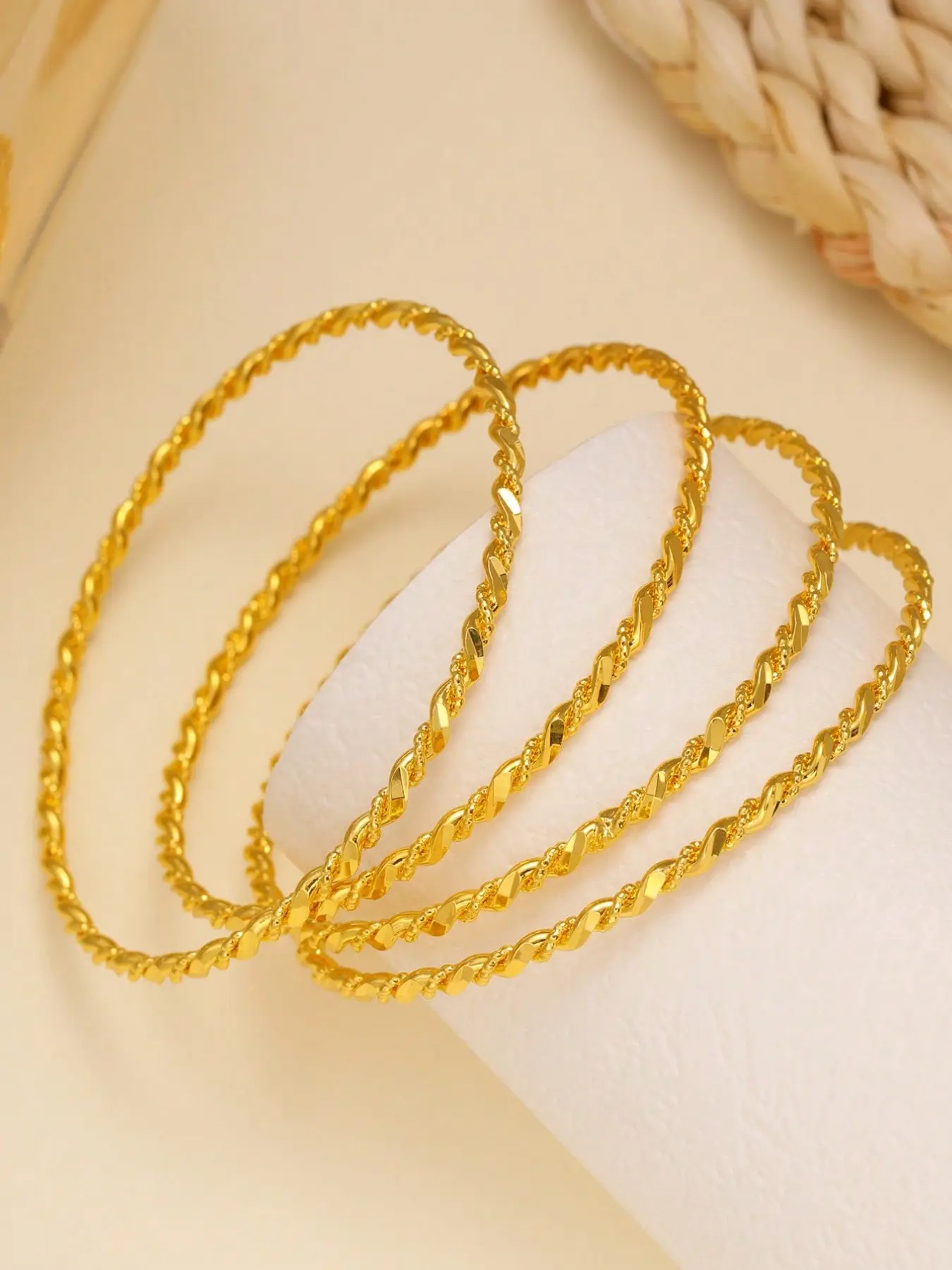 4pcs Fashion Copper Plated 18k Twist Rope Women's Bracelets, Twisted Bracelet, Perfect for Parties, Gifts, Daily Wear, Elegant Jewelry Set, Everyday Wear Bracelet