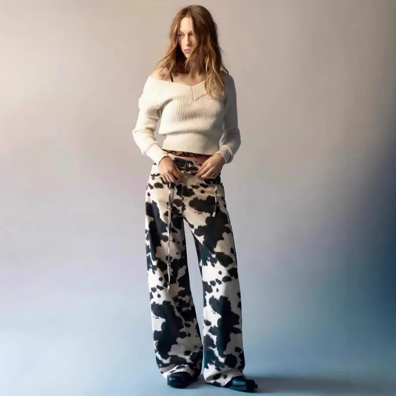 Women's American Retro Cow Print Washed Denim Multi-Size Unisex Vintage Loose Straight-Leg Jeans, Cows Pattern