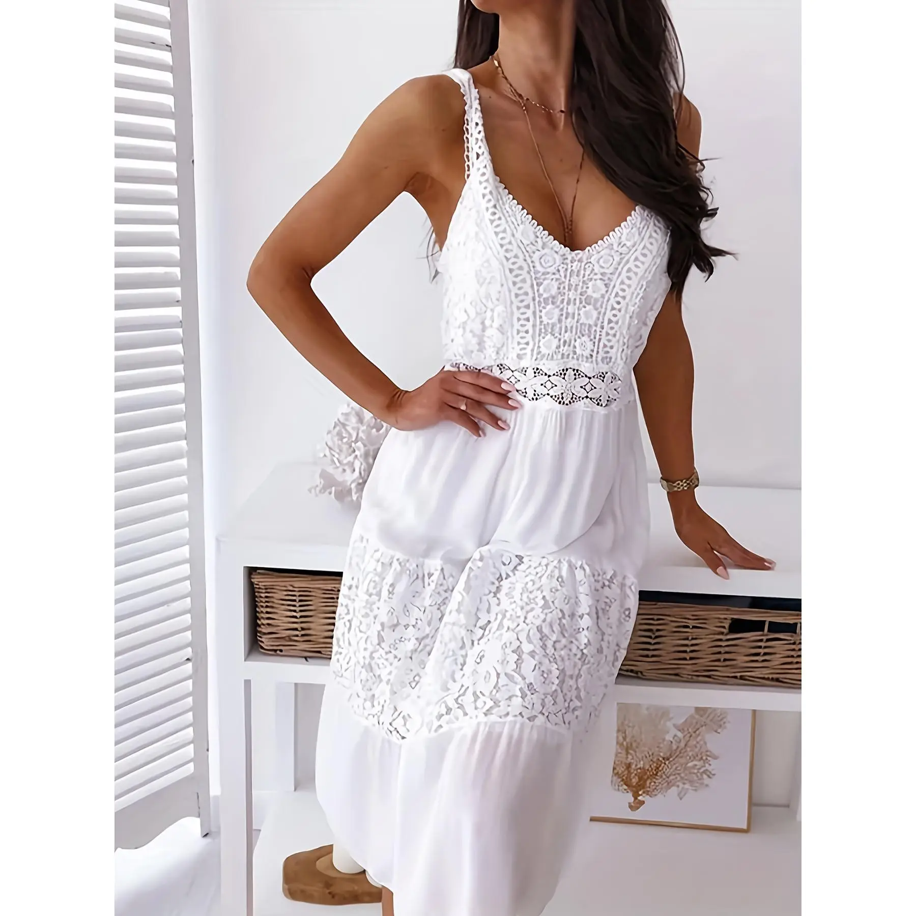 Plus Size, Sweet Summer New Arrival V-Neck Solid Color Openwork Crochet Lace Patchwork Sleeveless Camisole Dress Beach Dress Plus Size Women's Clothing