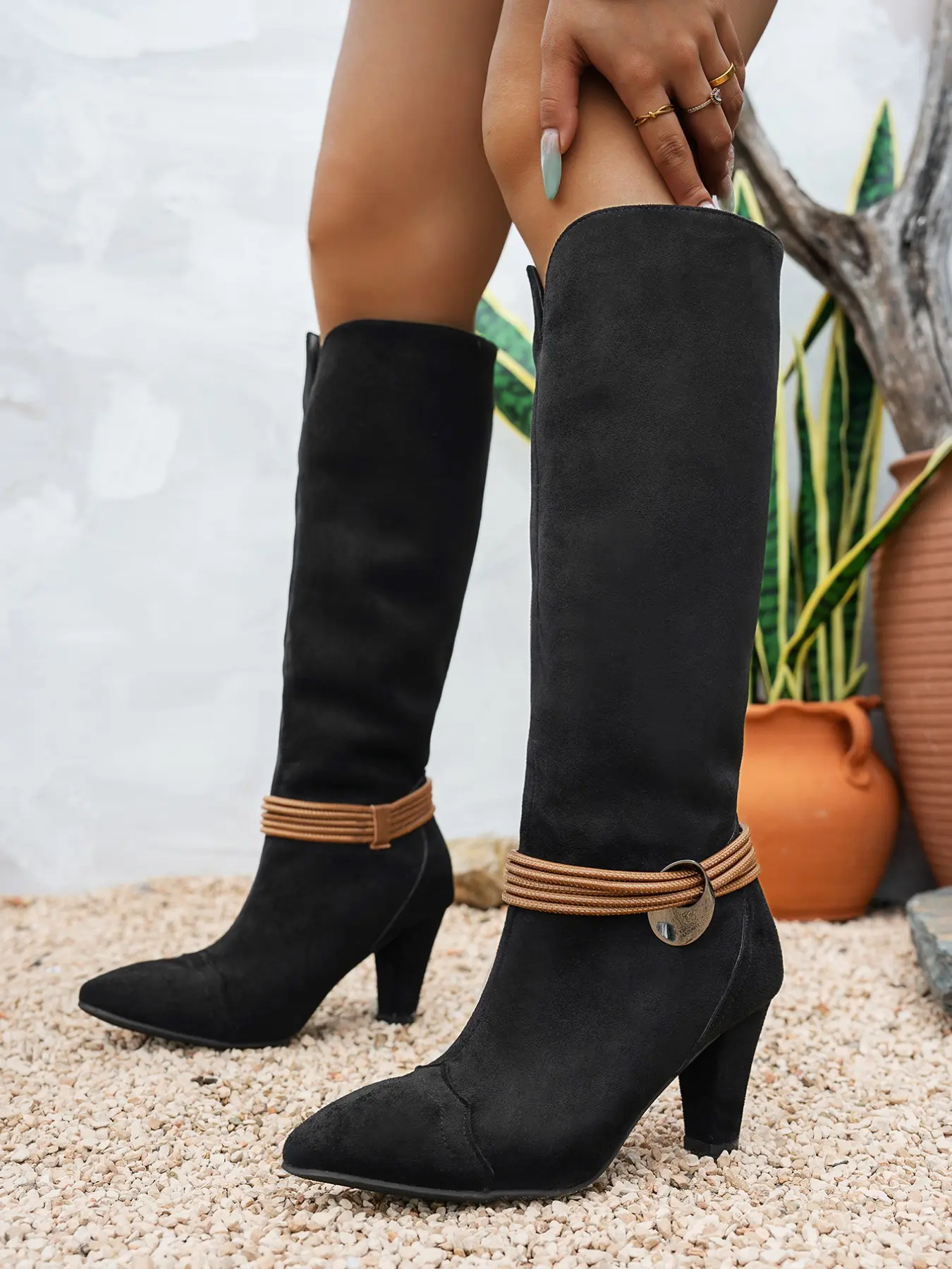 Women's Fashion Pointed Toe Knee-High Boots, Fall & Winter Comfortable Casual Shoes, Strap Pendant Decoration, Heeled Design